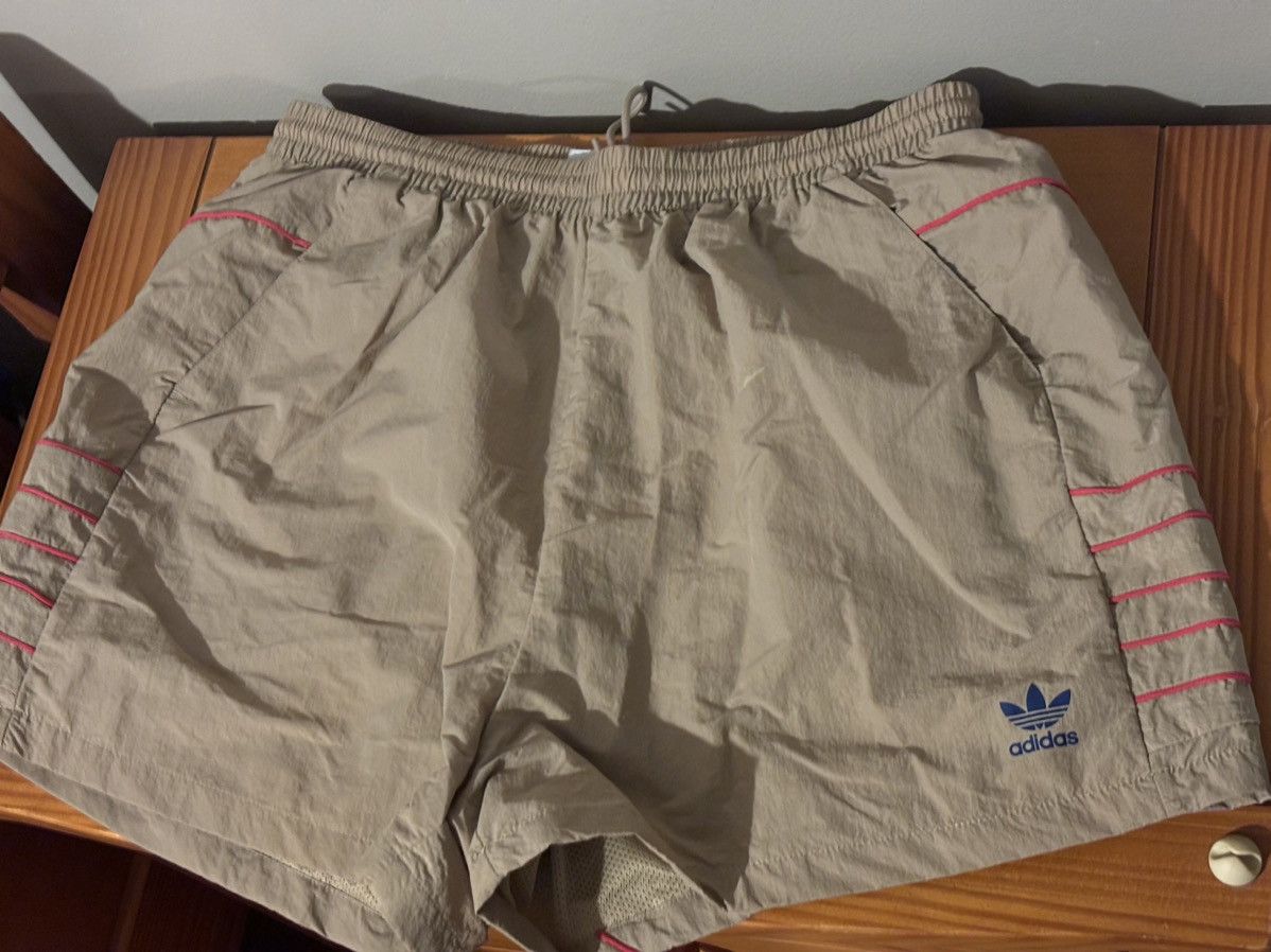 Adidas Adidas Shorts Size US 30 / EU 46 - 8 Thumbnail