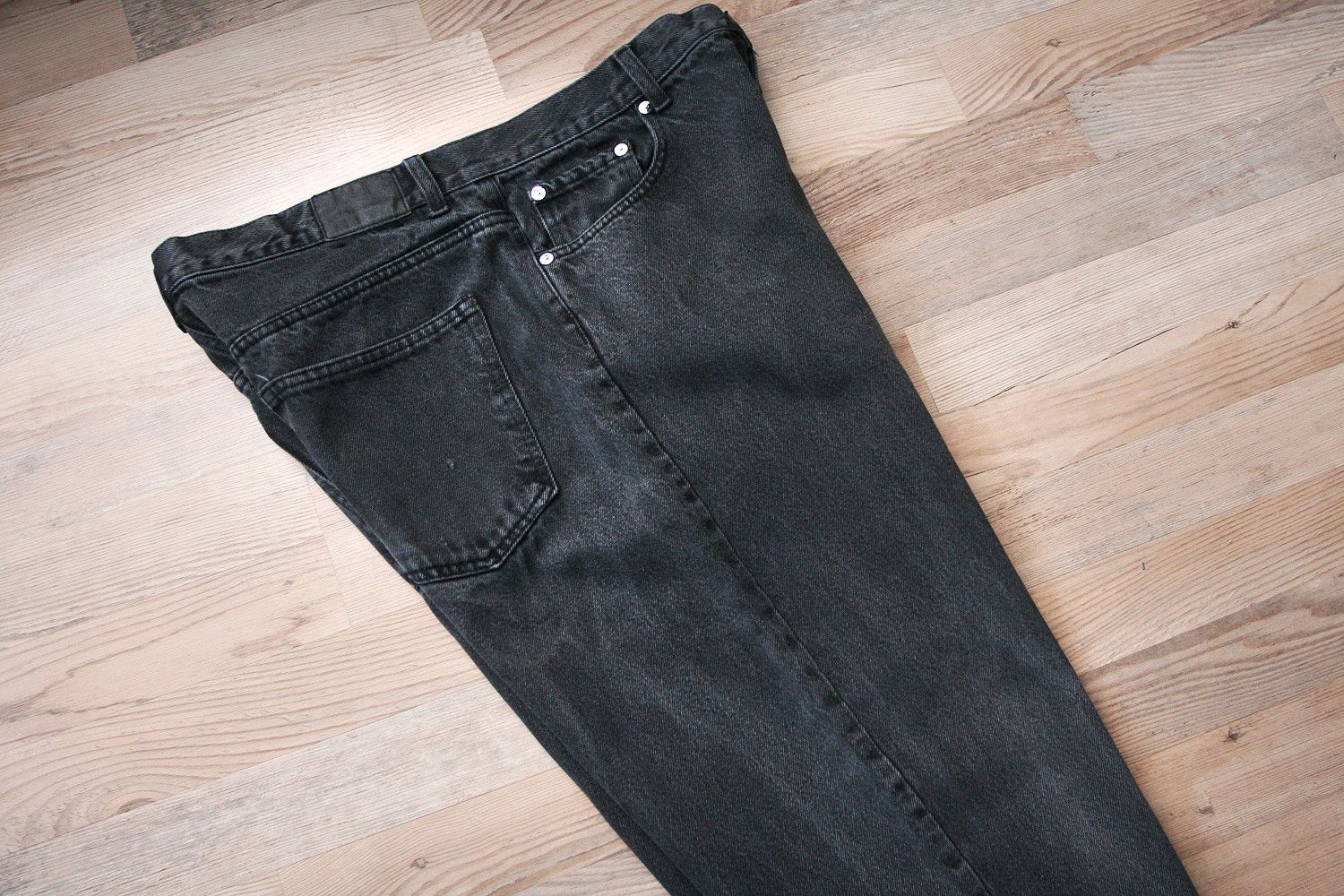 Weekday Weekday Galaxy Loose Baggy Jeans Skater wide leg y2k Washed Size US 31 - 4 Thumbnail