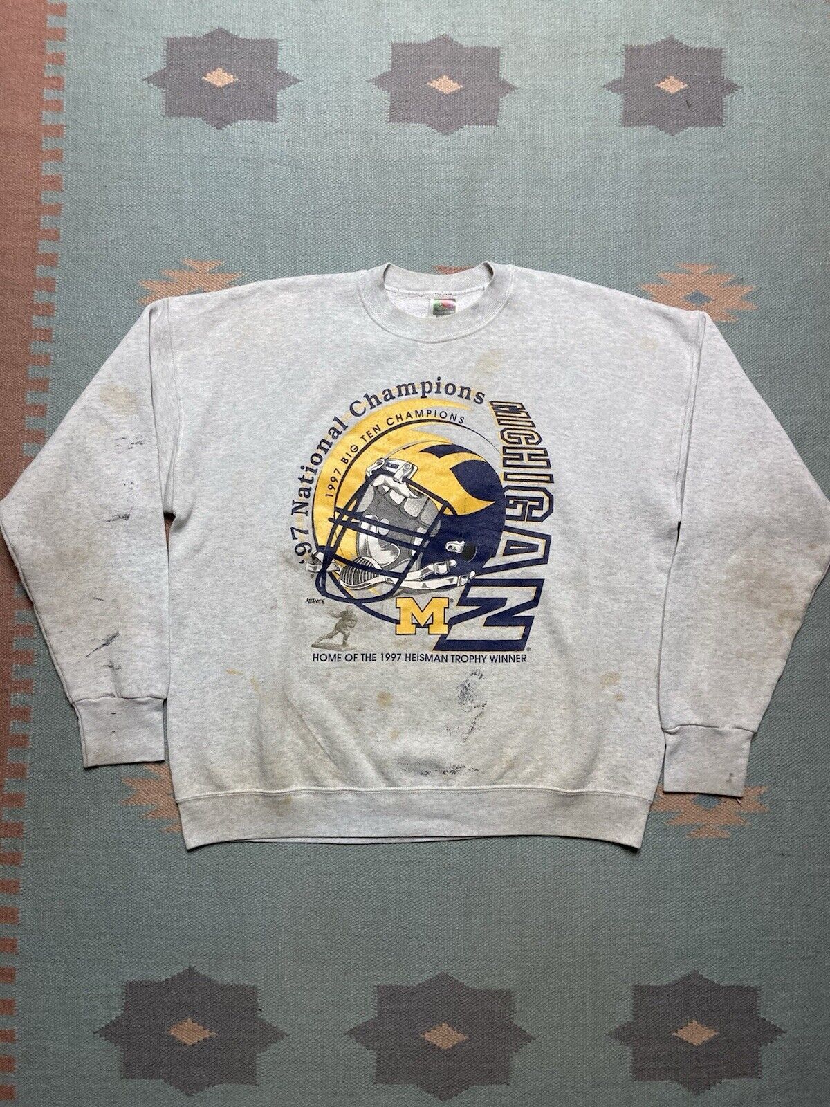 Vintage sweatshirt university of Michigan wolverines 1997 big ten XL Size US XL / EU 56 / 4 - 1 Thumbnail