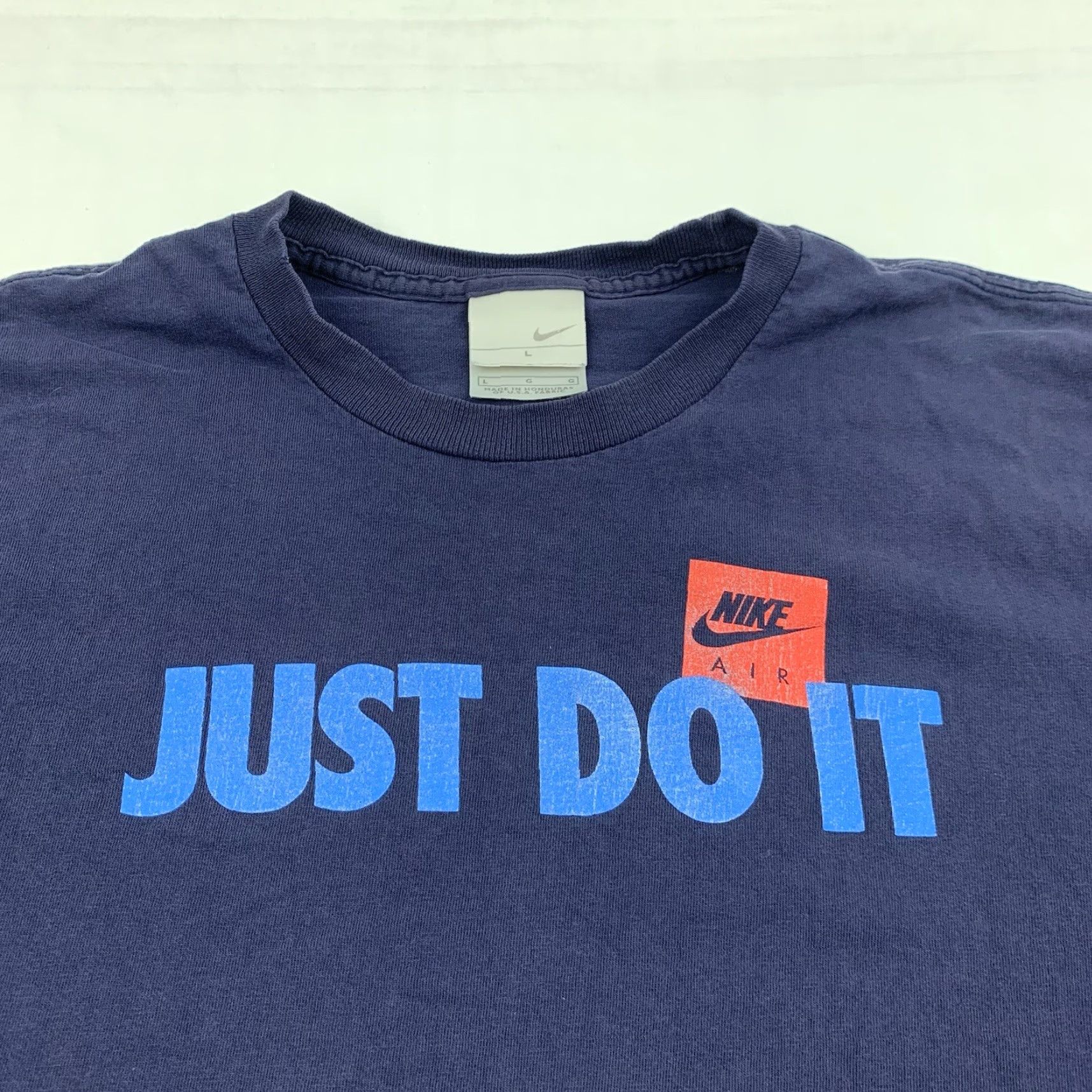 Nike VINTAGE Nike T-Shirt Men Large Blue Just Do It Spell Out Silver Tag 90s Y2K Sports Size US L / EU 52-54 / 3 - 2 Thumbnail