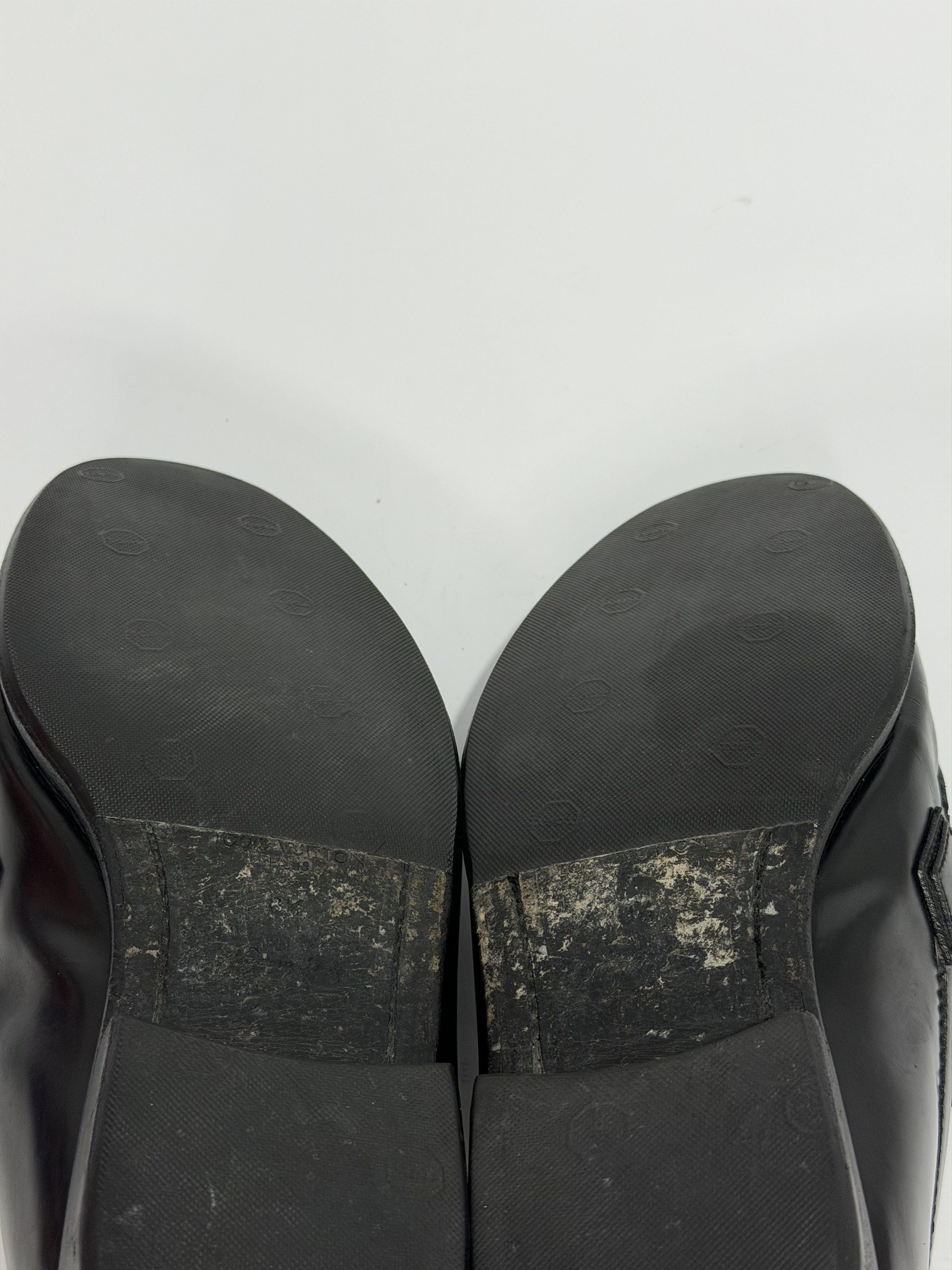 Louis Vuitton Louis Vuitton Black Glossy Leather Dress Loafers Size US 9.5 / EU 42-43 - 9 Thumbnail