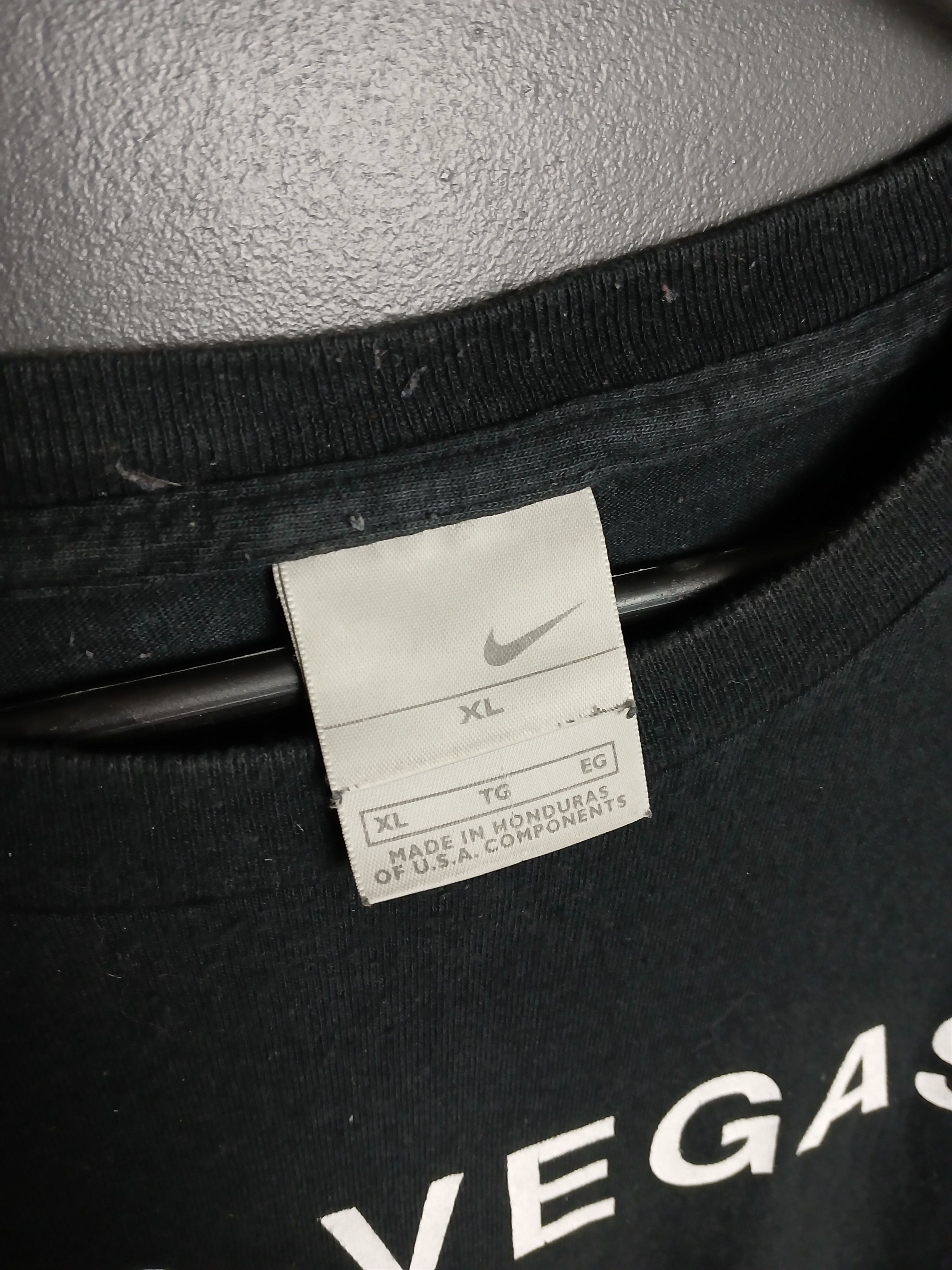 Nike × Vintage Vintage Nike Las Vegas T-Shirt Size US XL / EU 56 / 4 - 9 Thumbnail