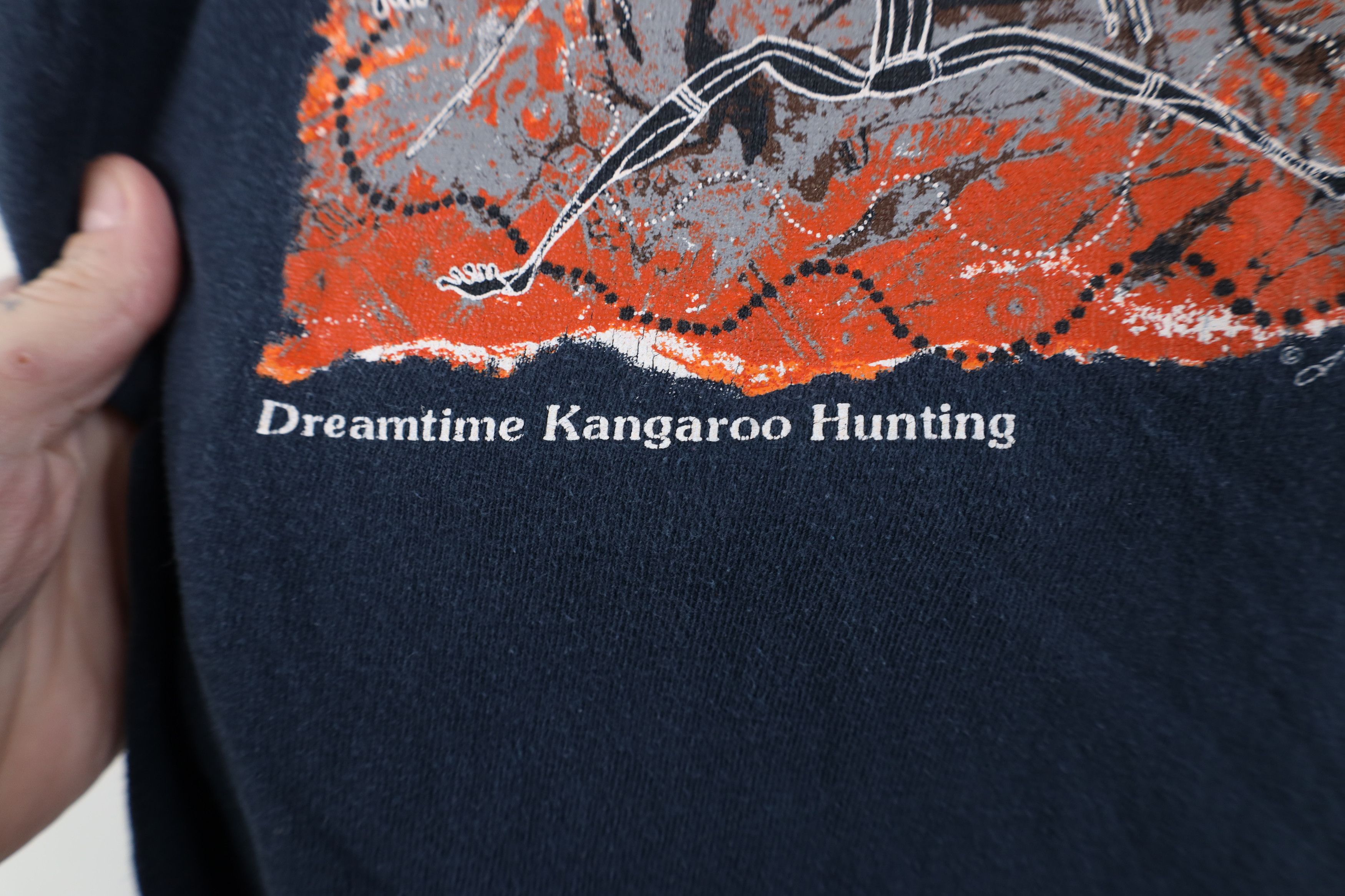 Vintage Vintage 90s Y2K Aboriginal Art Australia Kangaroo T-Shirt Size US S / EU 44-46 / 1 - 5 Thumbnail
