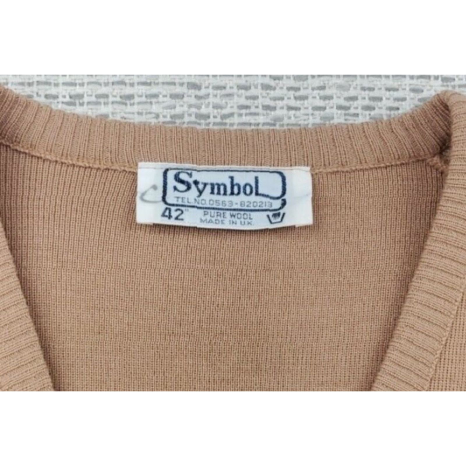 Vintage VTG Symbol Austin Healey MKIII Sweatshirt Mens 42 Long Sleeve Sweater Pullover Beige Wool Logo Crew Neck Vintage 80s 90s Classic Outdoor Designer Size US XL / EU 56 / 4 - 6 Thumbnail