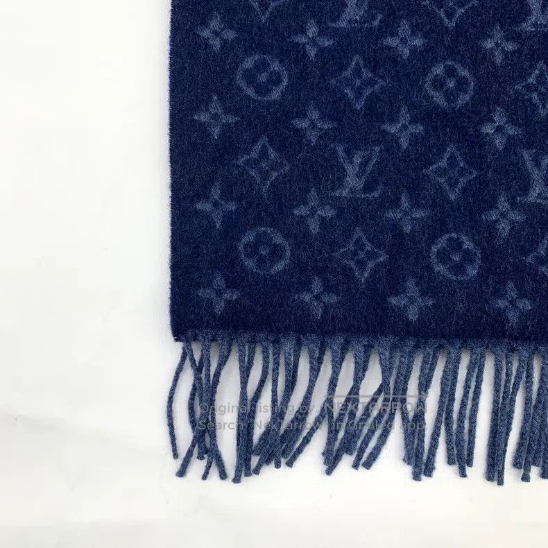 Louis Vuitton Louis Vuitton Dark blue logo presbyopic full print cashmer Size ONE SIZE - 4 Thumbnail