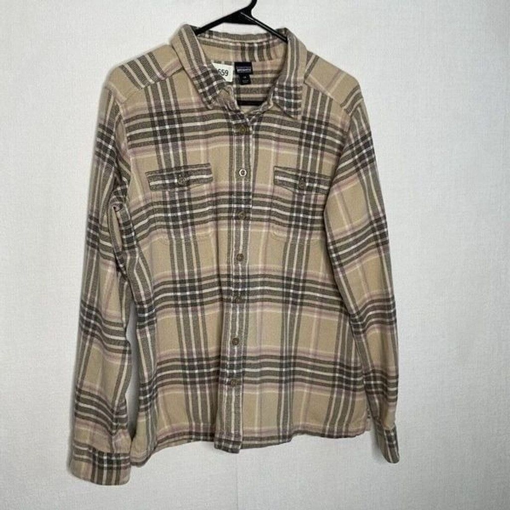 Patagonia Patagonia Tan Flannel Outdoor Fjord ButtonUp Women Shirt 14 Size XL / US 12-14 / IT 48-50 - 1 Thumbnail