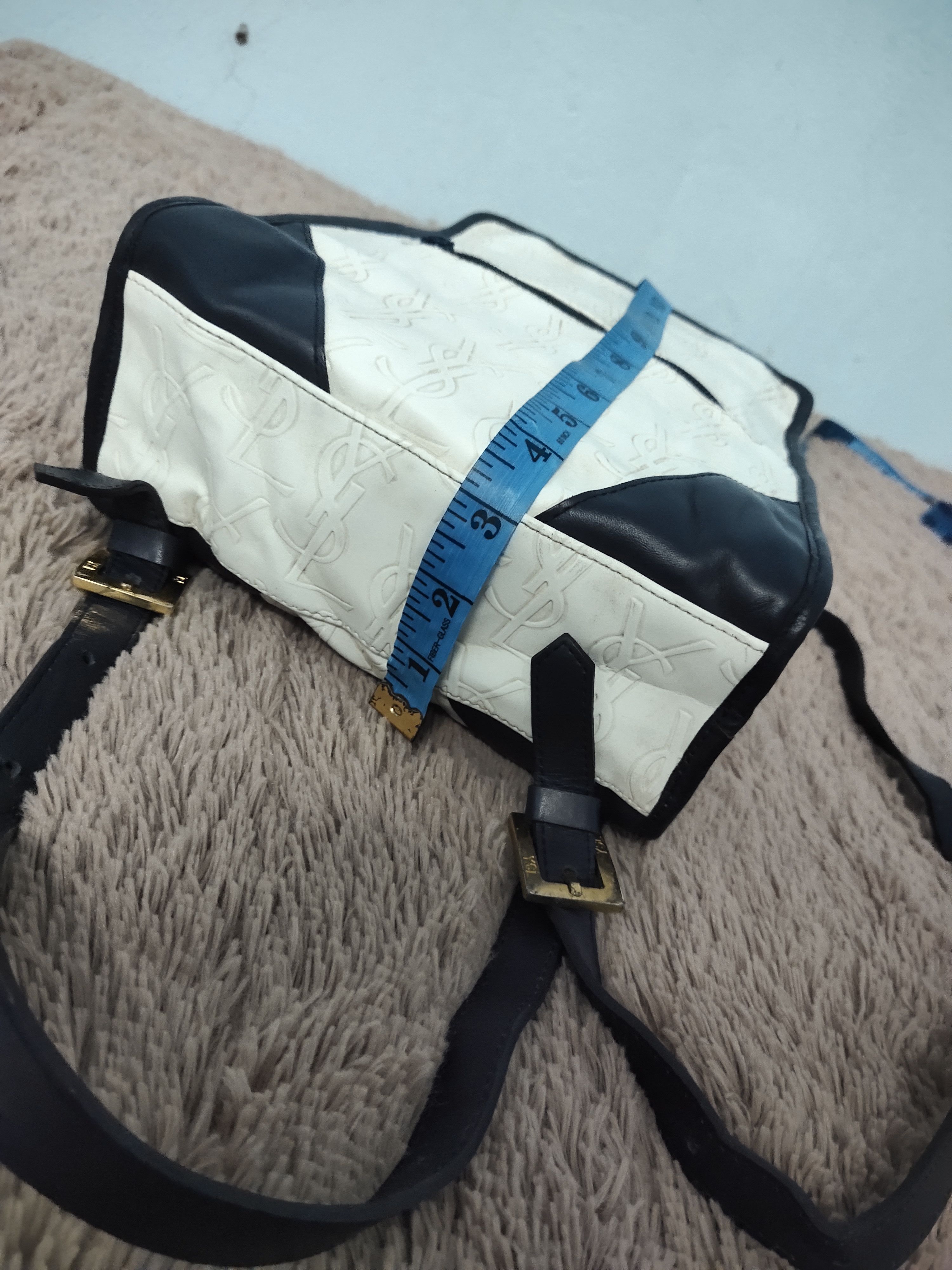 Vintage × Yves Saint Laurent Vintage Yves Saint Laurent Leather Bagpack Size ONE SIZE - 9 Thumbnail