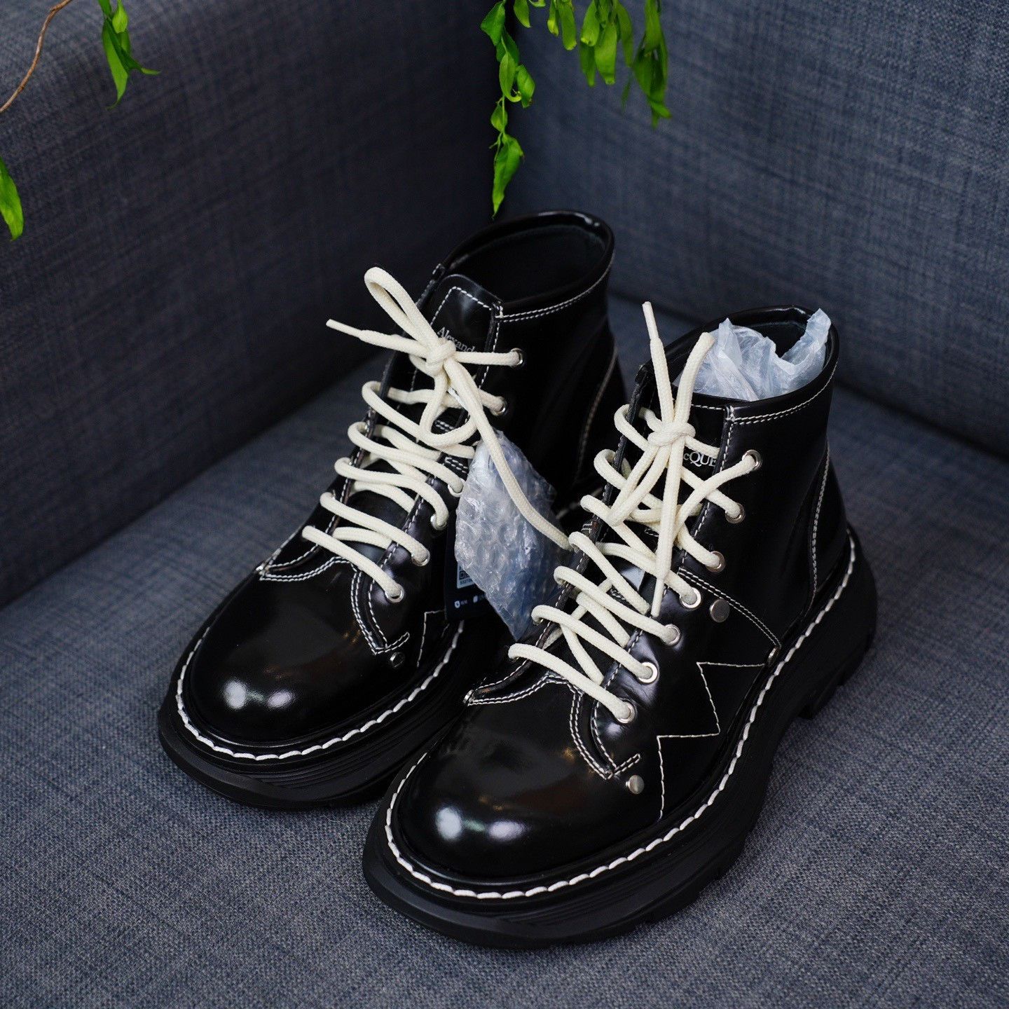 Alexander McQueen Alexander McQueen Black Boots us_6 Women Size US 6 / IT 36 - 1 Thumbnail