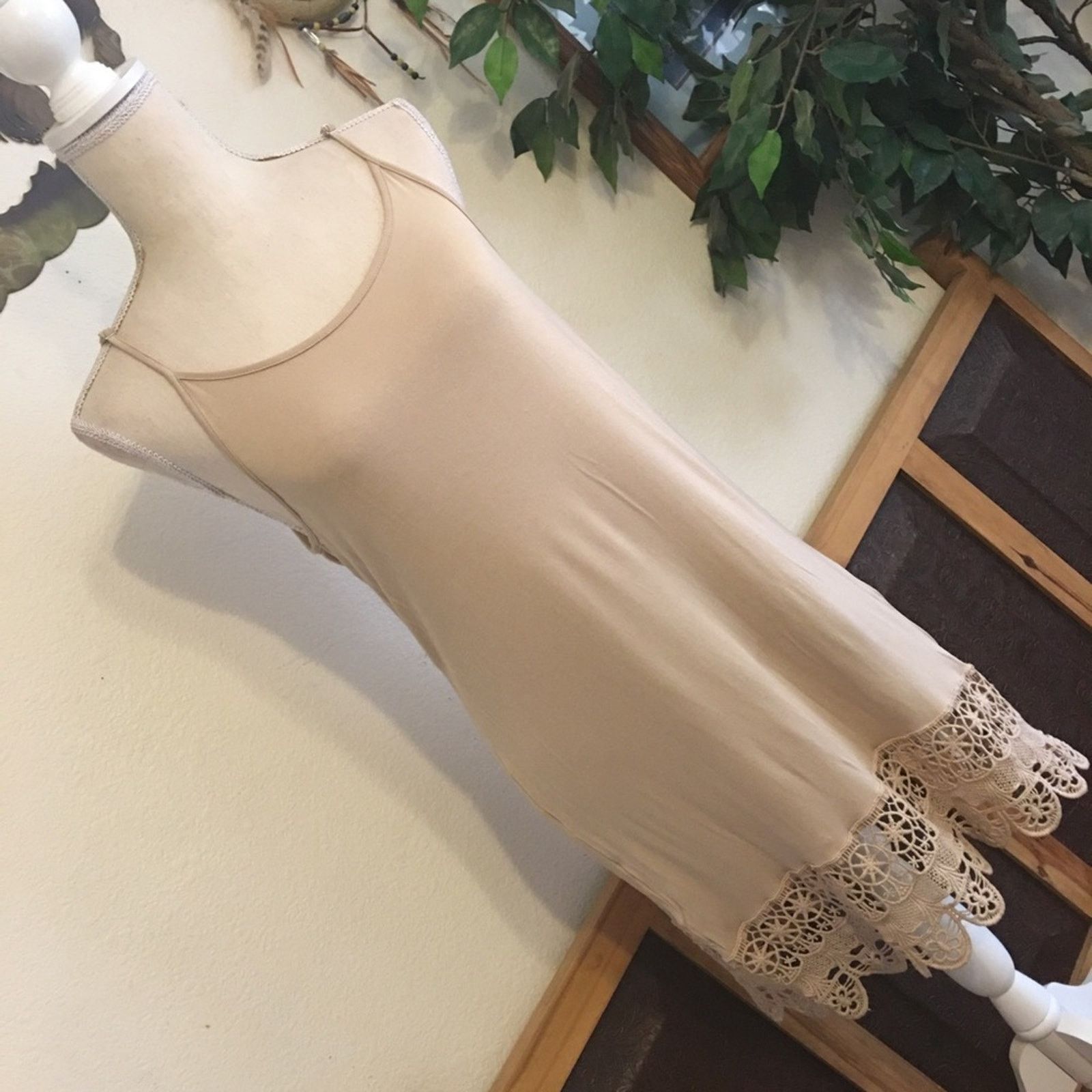 Other Top Stitch dune tunic tank with crochet lace hem Size L / US 10 / IT 46 - 6 Thumbnail