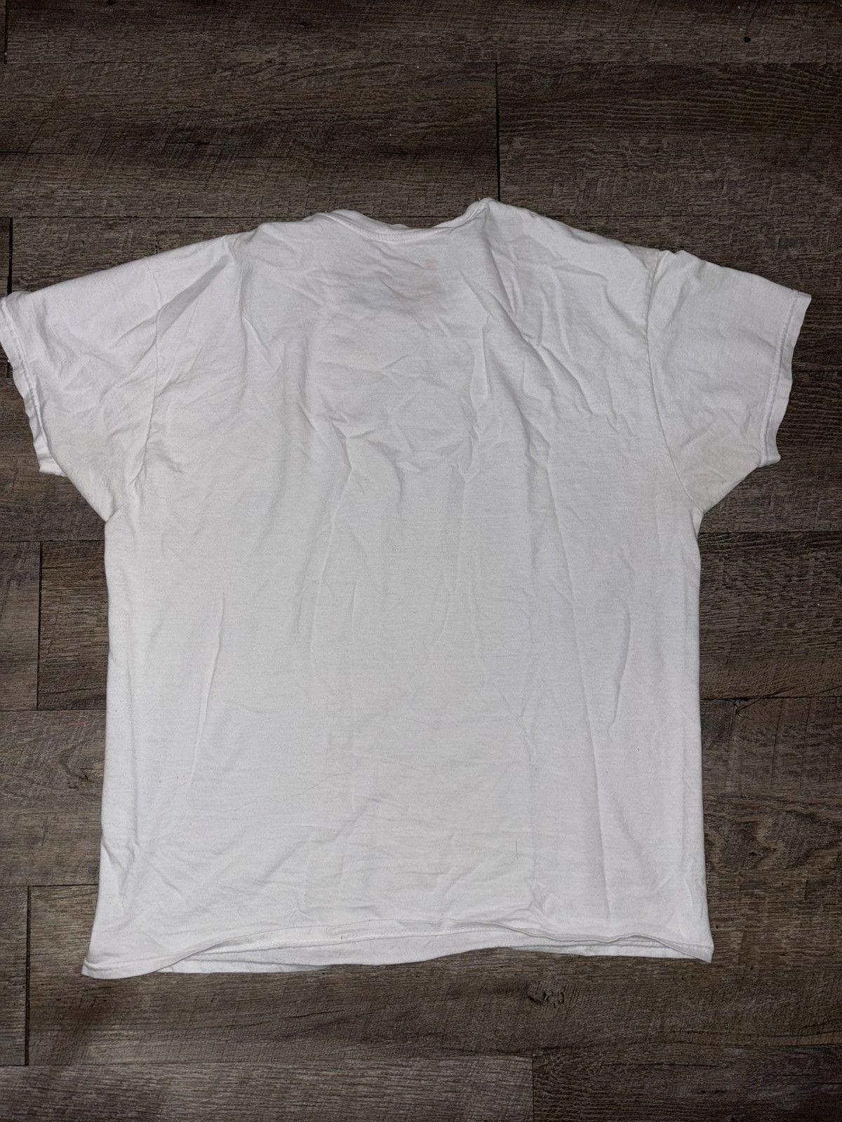 Other Drawn - “Earth” Graffiti T shirt - Size L Size US L / EU 52-54 / 3 - 4 Thumbnail