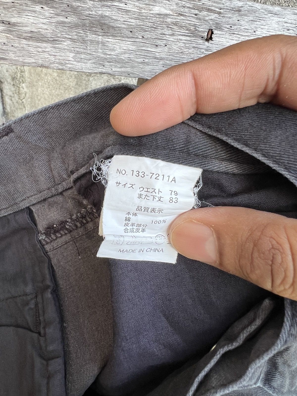 In The Attic Vintage In The Attic Modern Cargo Pants with Zipper & Buckle Size 33" - 10 Thumbnail