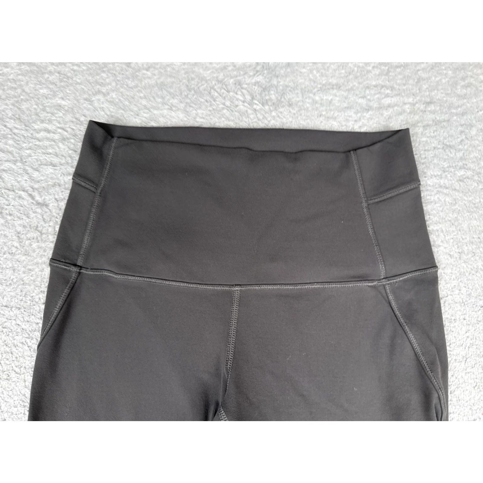 Lululemon Lululemon Cropped Leggings Womens 4 Gray 22" Yoga Pants Athletic Running Size 27" / US 4 / IT 40 - 4 Thumbnail
