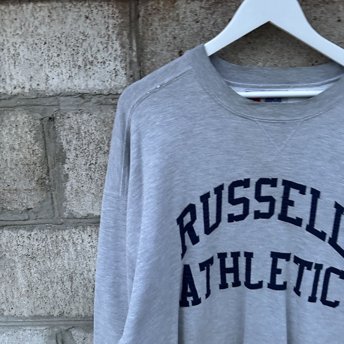Russell Athletic VTG Russel Athletic Sweatshirt Big Logo Fitted Y2K 00s USA Size US XL / EU 56 / 4 - 6 Thumbnail