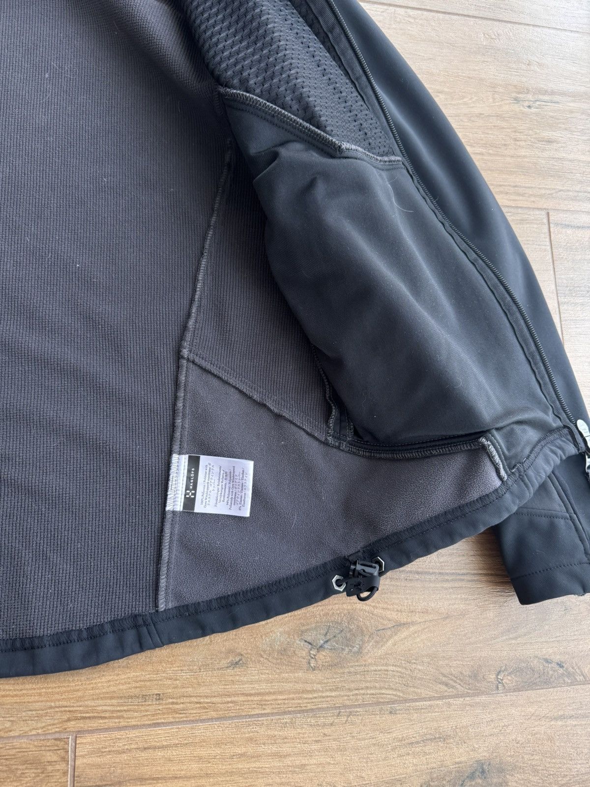 Haglofs × Vintage Vintage Haglofs Gorpcore Windstopper Softshell Jacket Size US S / EU 44-46 / 1 - 12 Thumbnail
