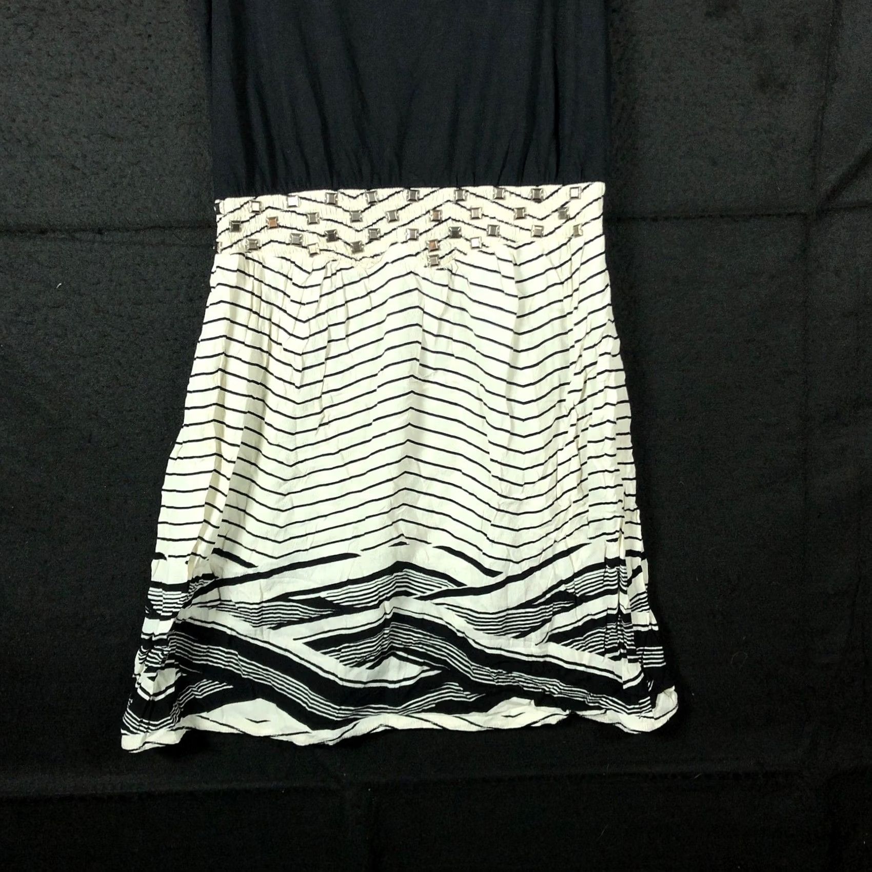 Anthropologie Silence + Noise Womens Dress Geometric Sleeveless Black White Midi Small Enjoy Casual Party/Cocktail Travel Womens Size S / US 4 / IT 40 - 3 Thumbnail