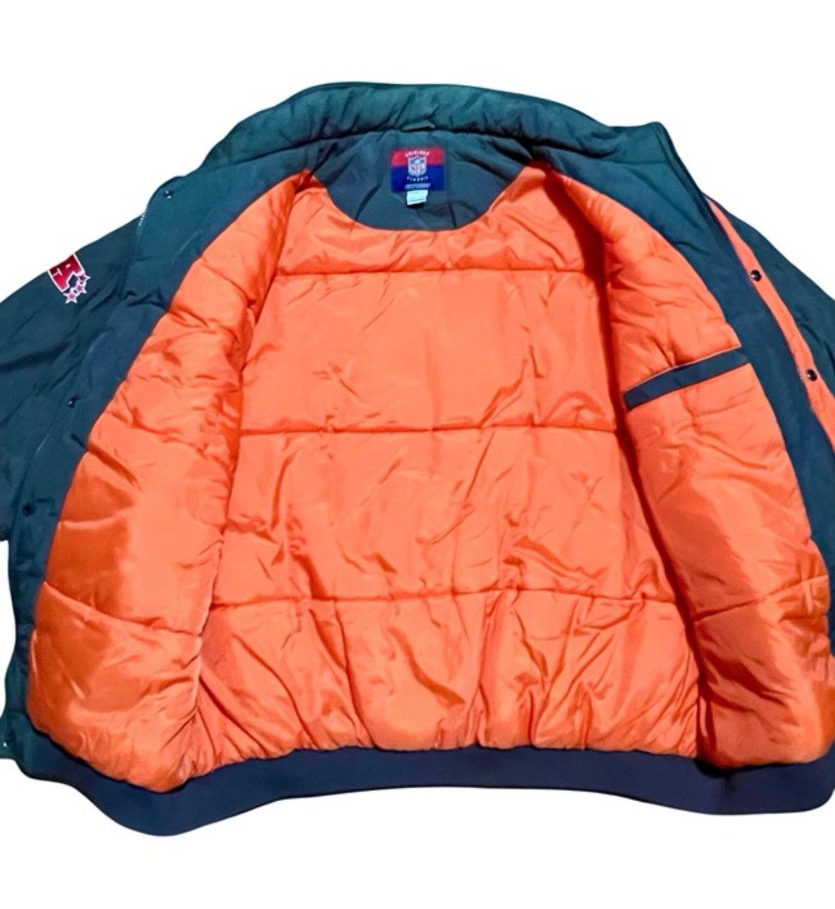 Reebok Cleveland Browns Gridiron Classic NFL Vintage Puffer Jacket Size US XXL / EU 58 / 5 - 7 Thumbnail