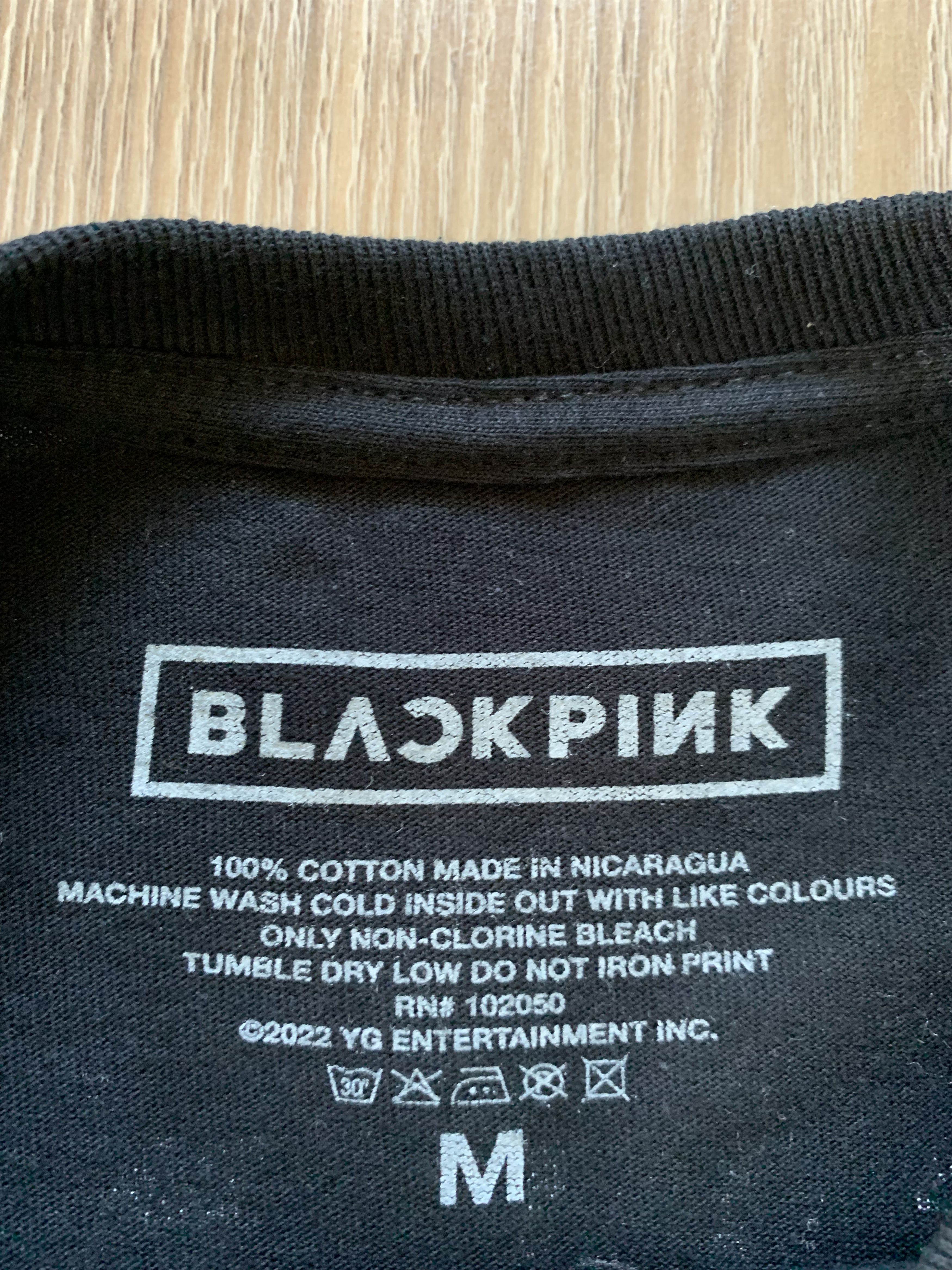 Band Tees Black Pink Born Pink Long Sleeve 2022 Size US M / EU 48-50 / 2 - 9 Thumbnail