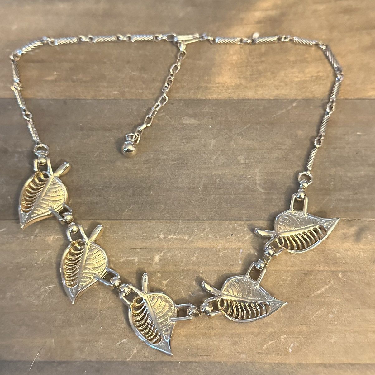 Vintage Vintage gold leaf link necklace Size ONE SIZE - 4 Thumbnail