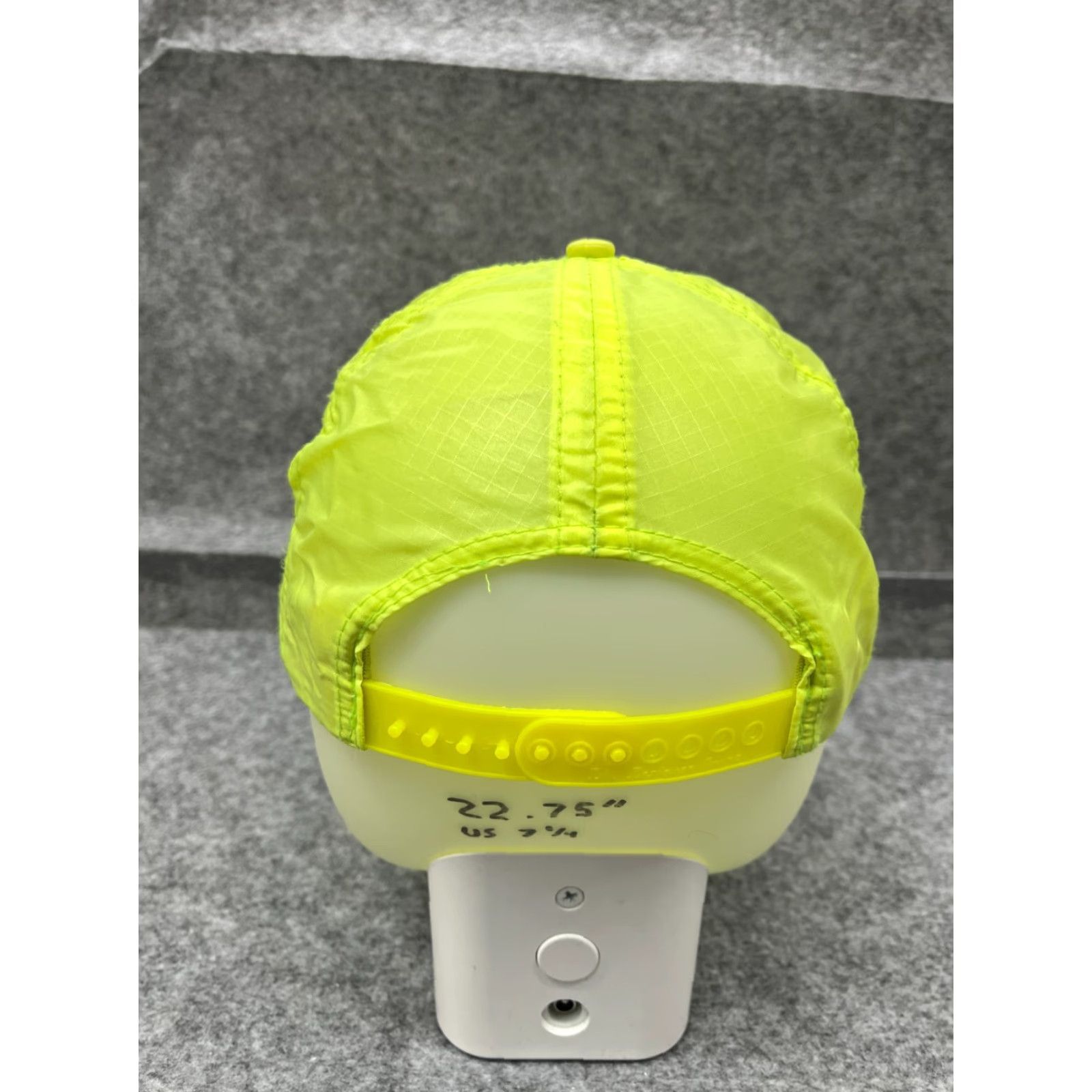 Vintage VINTAGE St.Thomas Hat Cap Snap Back Adult One Size Neon Green Nylon Hatch Rope 90s Size ONE SIZE - 6 Thumbnail
