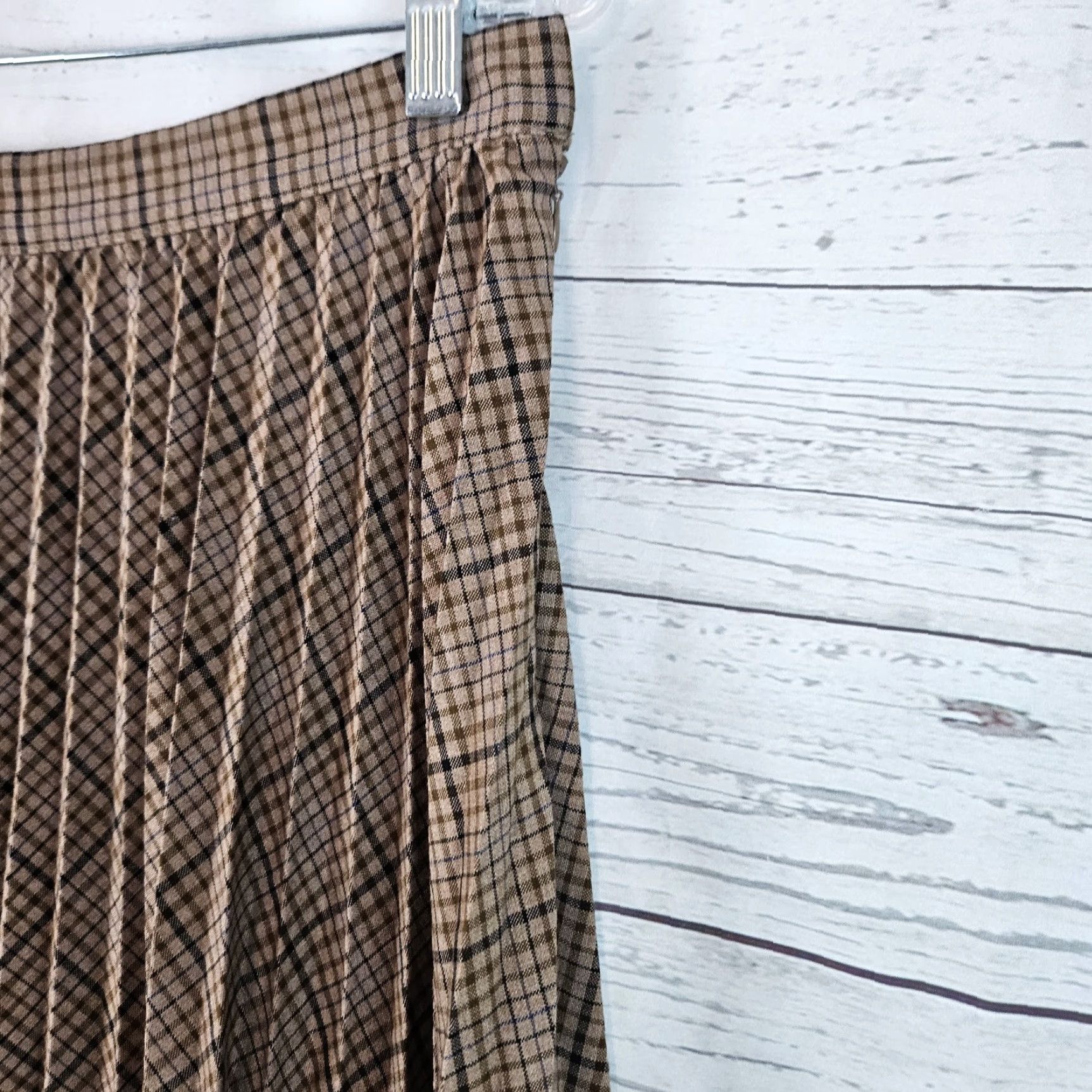 ASTR The Label ASTR The Label Women’s Pleated Skirt L Brown Plaid Side Zip Skirt Long Women's Size 36" / US 14 / IT 50 - 3 Thumbnail
