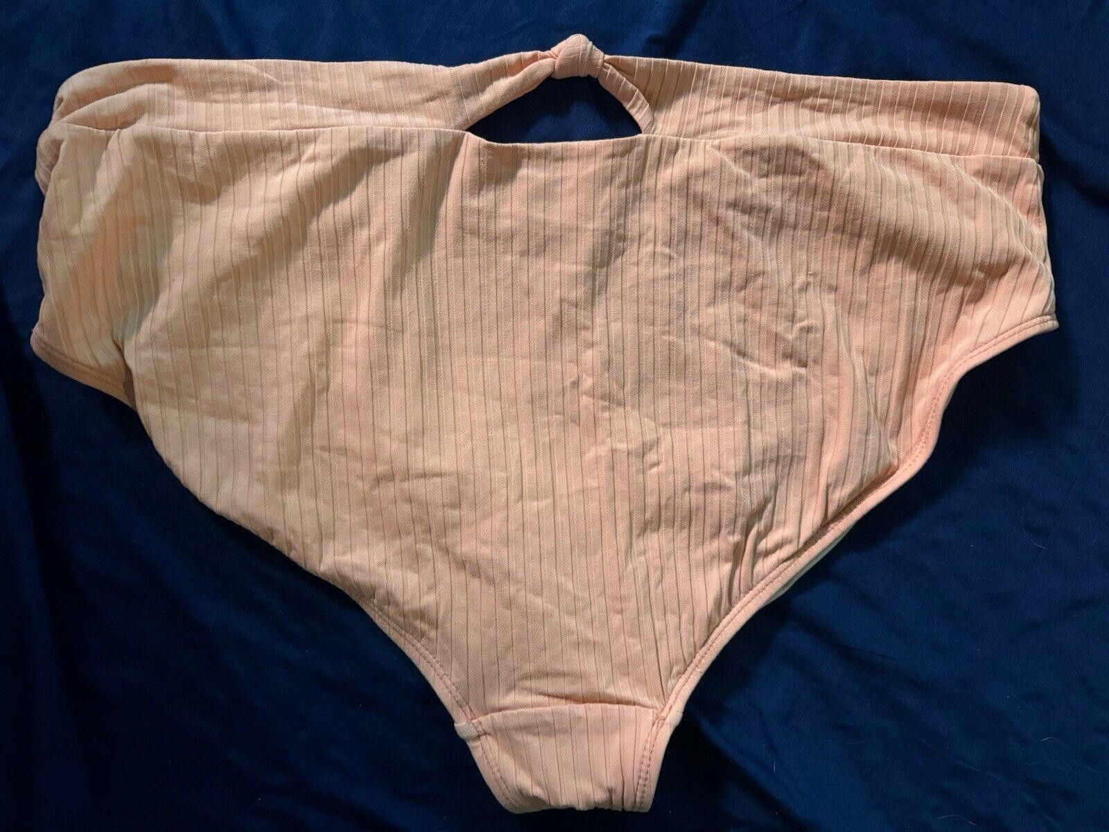 Designer Women’s Peach Colored Bikini Bottom Size XL Size ONE SIZE - 2 Thumbnail