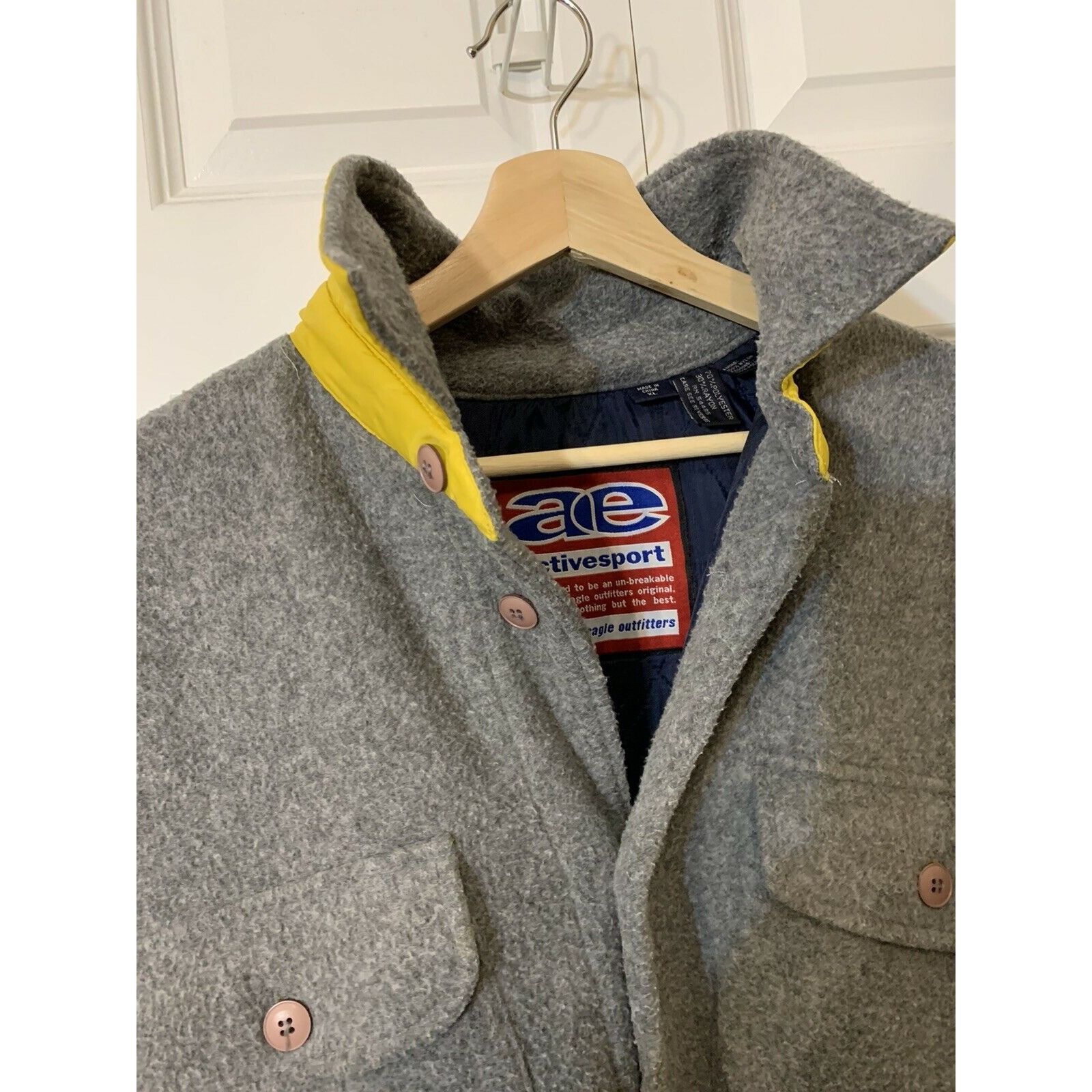 American Eagle Outfitters Vtg American Eagle AE Active Sport Fleece Vest w/ Quilted Li Size US XL / EU 56 / 4 - 1 Thumbnail