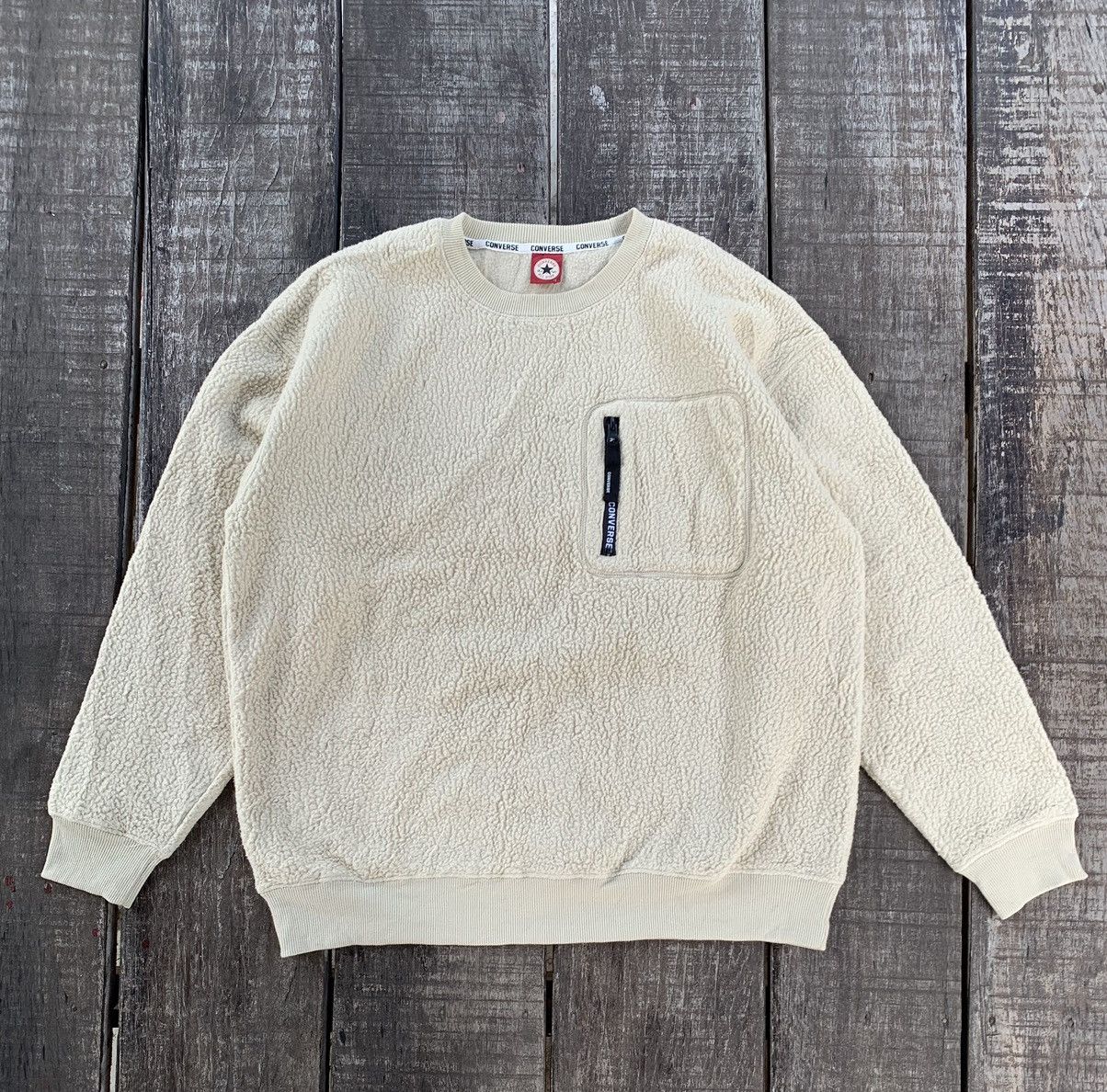 converse round neck fleece