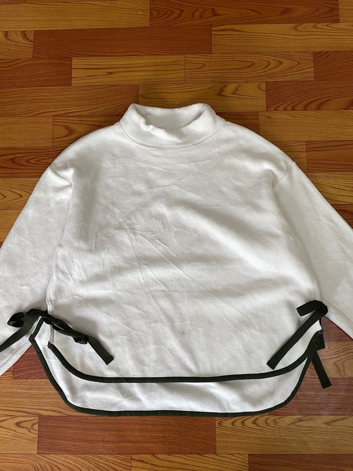 Japanese Brand × Uniqlo × White Mountaineering White Mountaineering x Uniqlo Fleece Size XL / US 12-14 / IT 48-50 - 2 Thumbnail