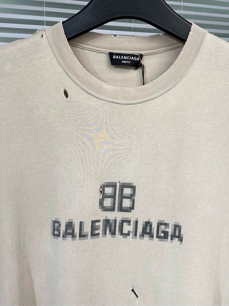 Balenciaga Balenciaga Double B mosaic letters logo do old holes short Size US S / EU 44-46 / 1 - 4 Thumbnail