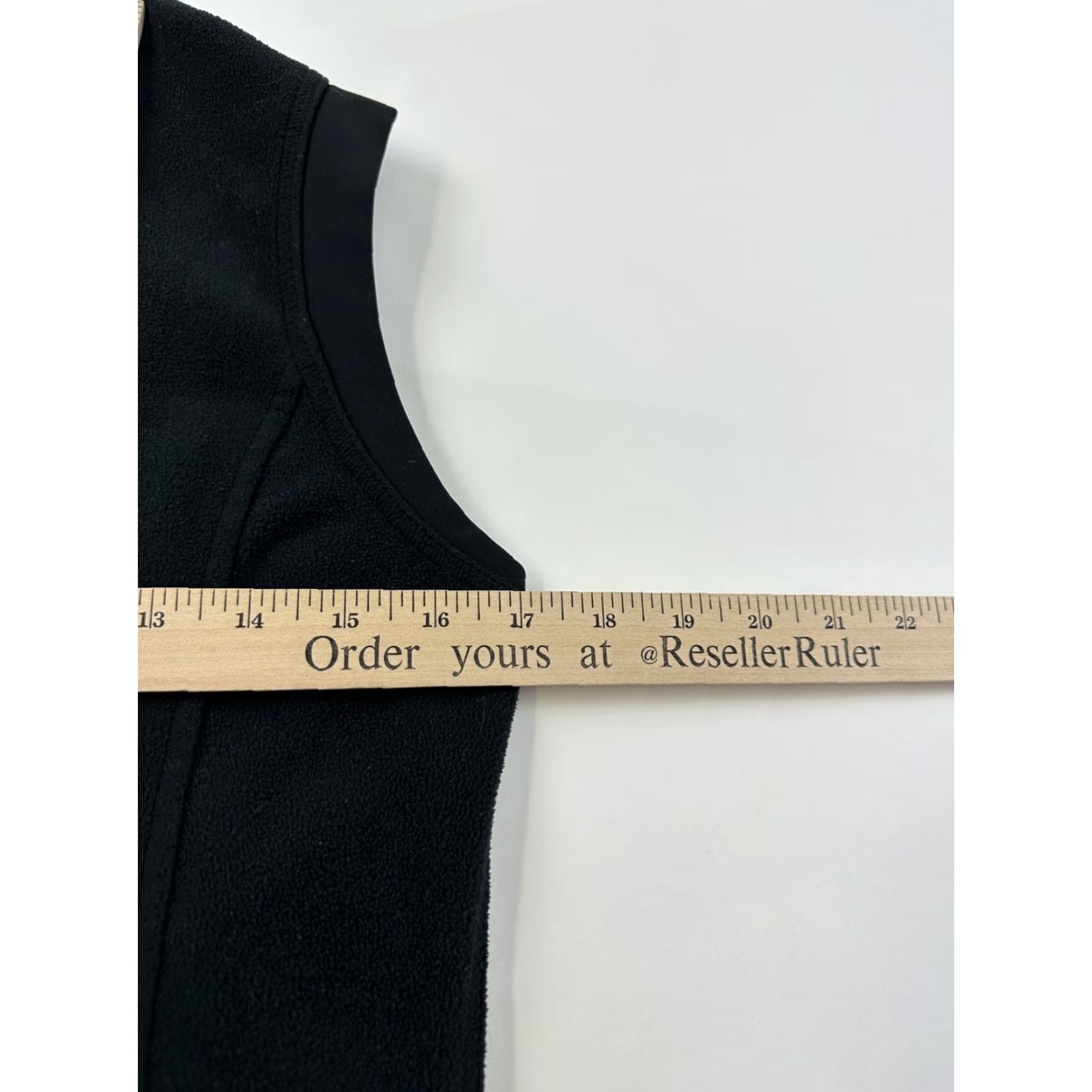 Vintage Columbia Fleece Vest Women’s Small Black Sleeveless Size S / US 4 / IT 40 - 6 Thumbnail