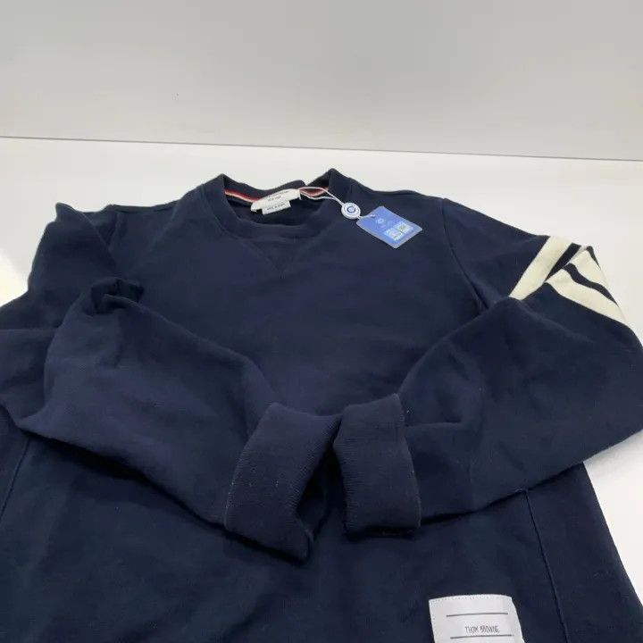 Thom Browne Thom Browne Classic Navy Crew Neck Sweatshirt -2507 Size US M / EU 48-50 / 2 - 4 Thumbnail