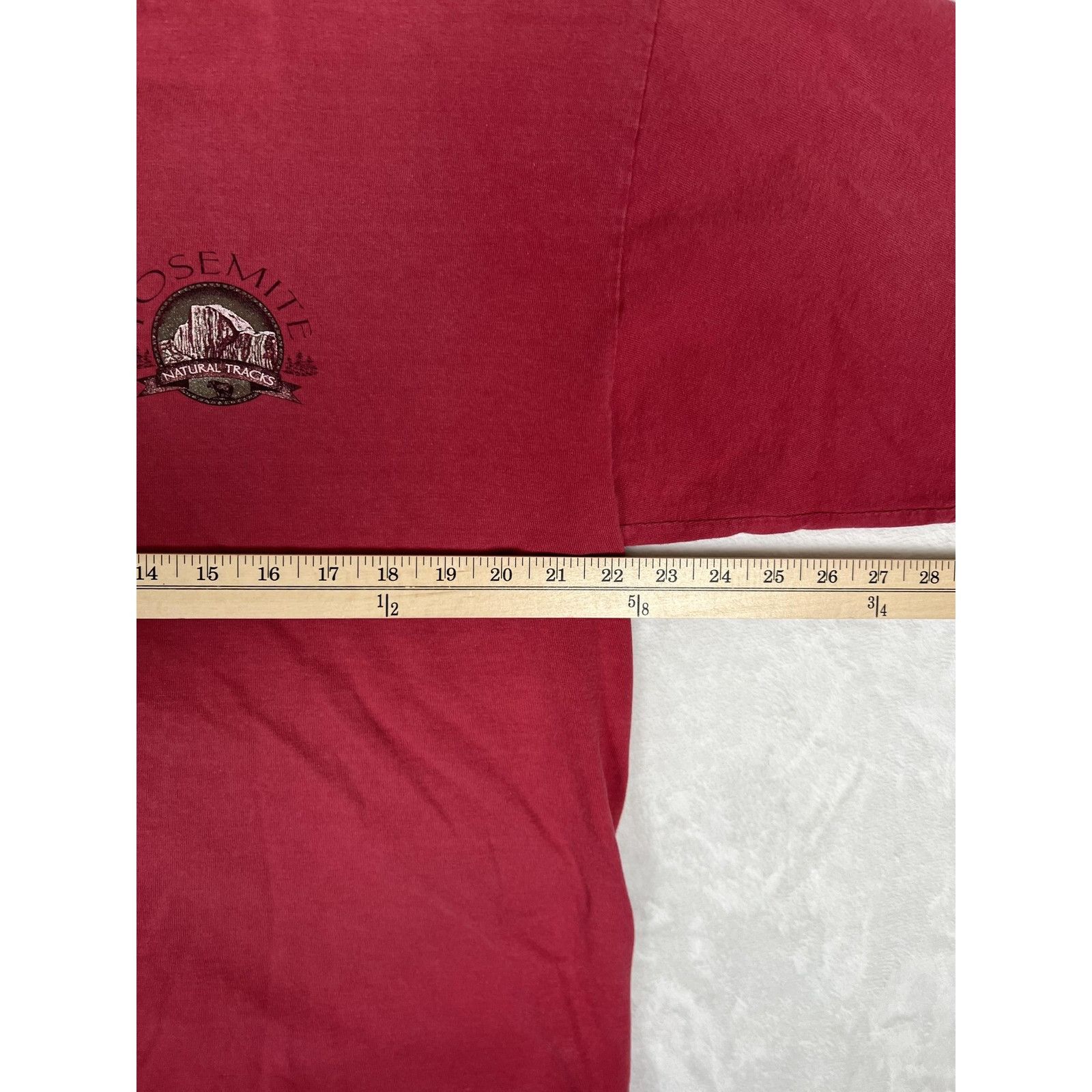 Vintage Vintage Yosemite Park Wildlife Tracks T-Shirt Mens XL Single Size US XL / EU 56 / 4 - 8 Thumbnail