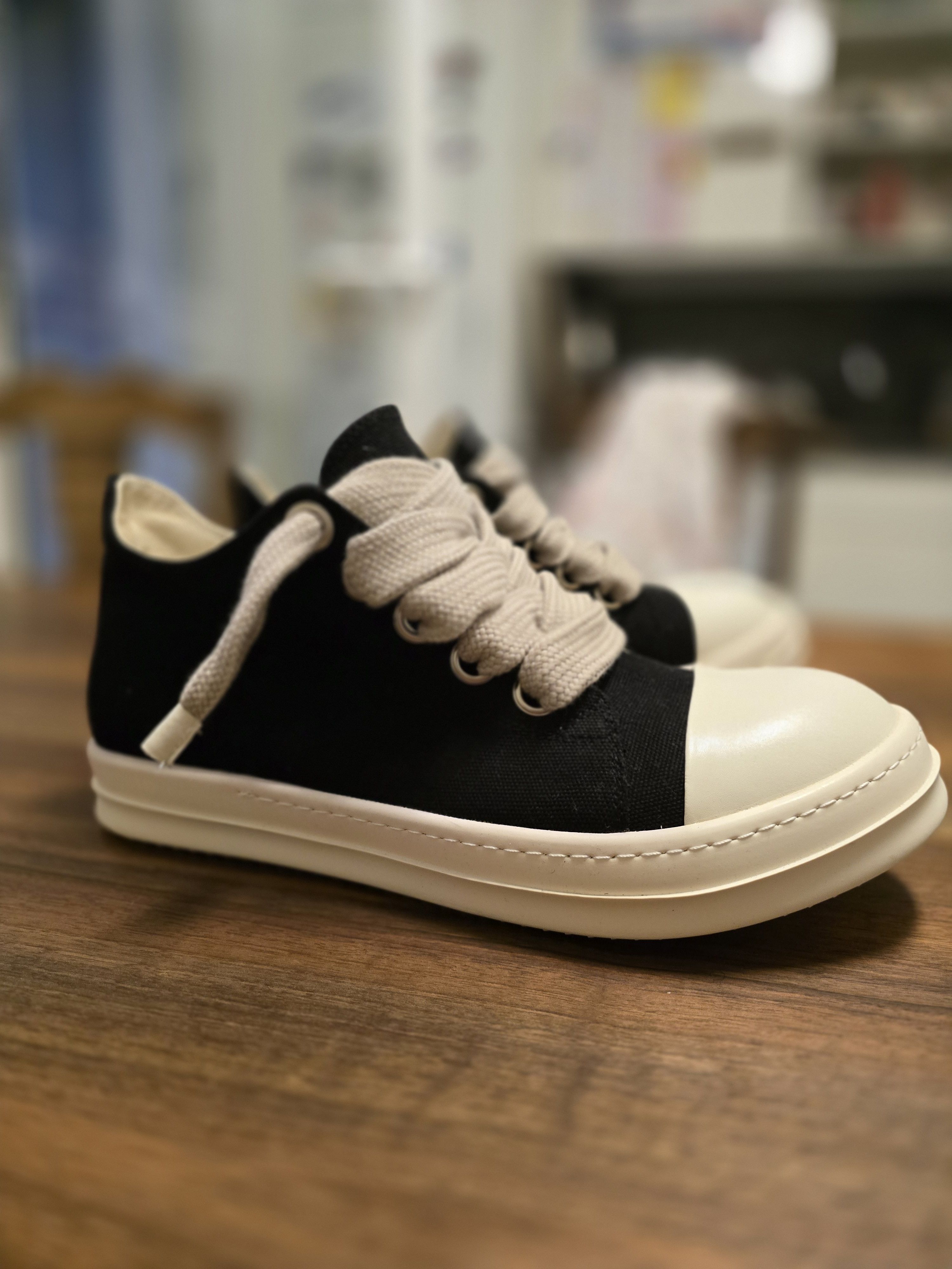 rick owens jumbolace ramones 24ss サイズ42 RICK OWENS RARE SAMPLE JUMBO LACE LEATHER RAMONES LOW FW24