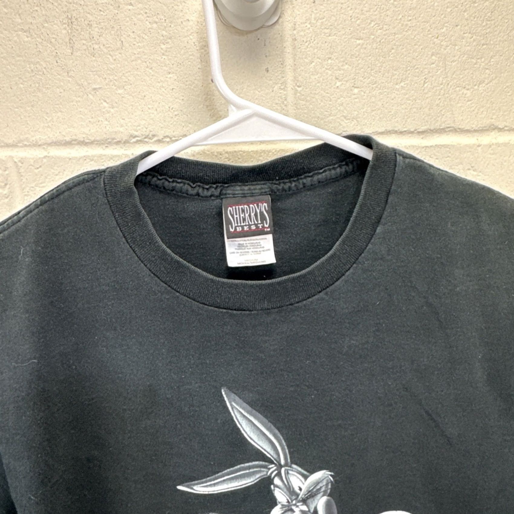Vintage VINTAGE Sherry’s 90s Looney Tunes T-shirt Mafia Black Medium Shirts Mens Size US M / EU 48-50 / 2 - 5 Thumbnail