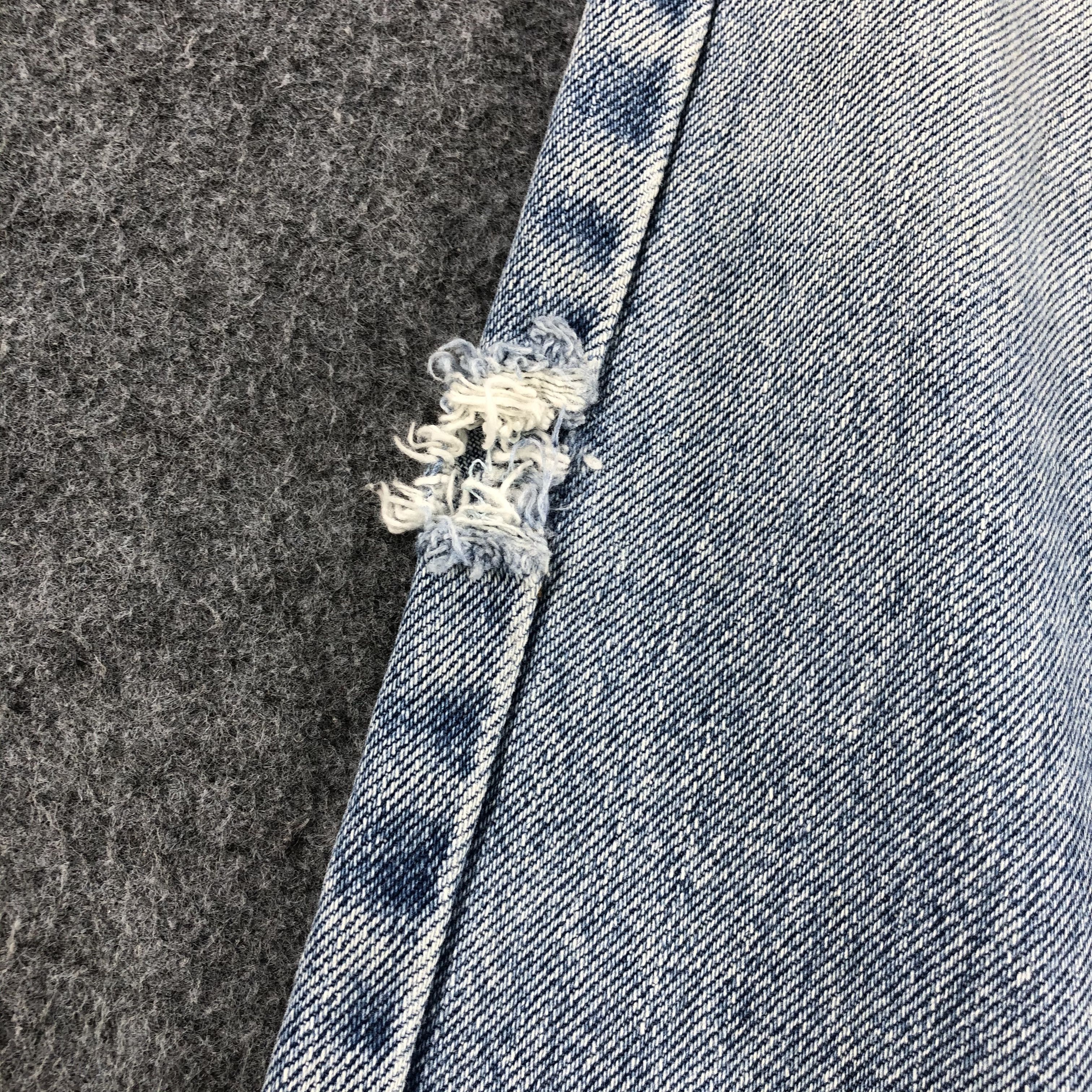 Levi's Vintage 90s Light Wash Levis 505 Jeans-J1659 Size US 37 - 11 Thumbnail