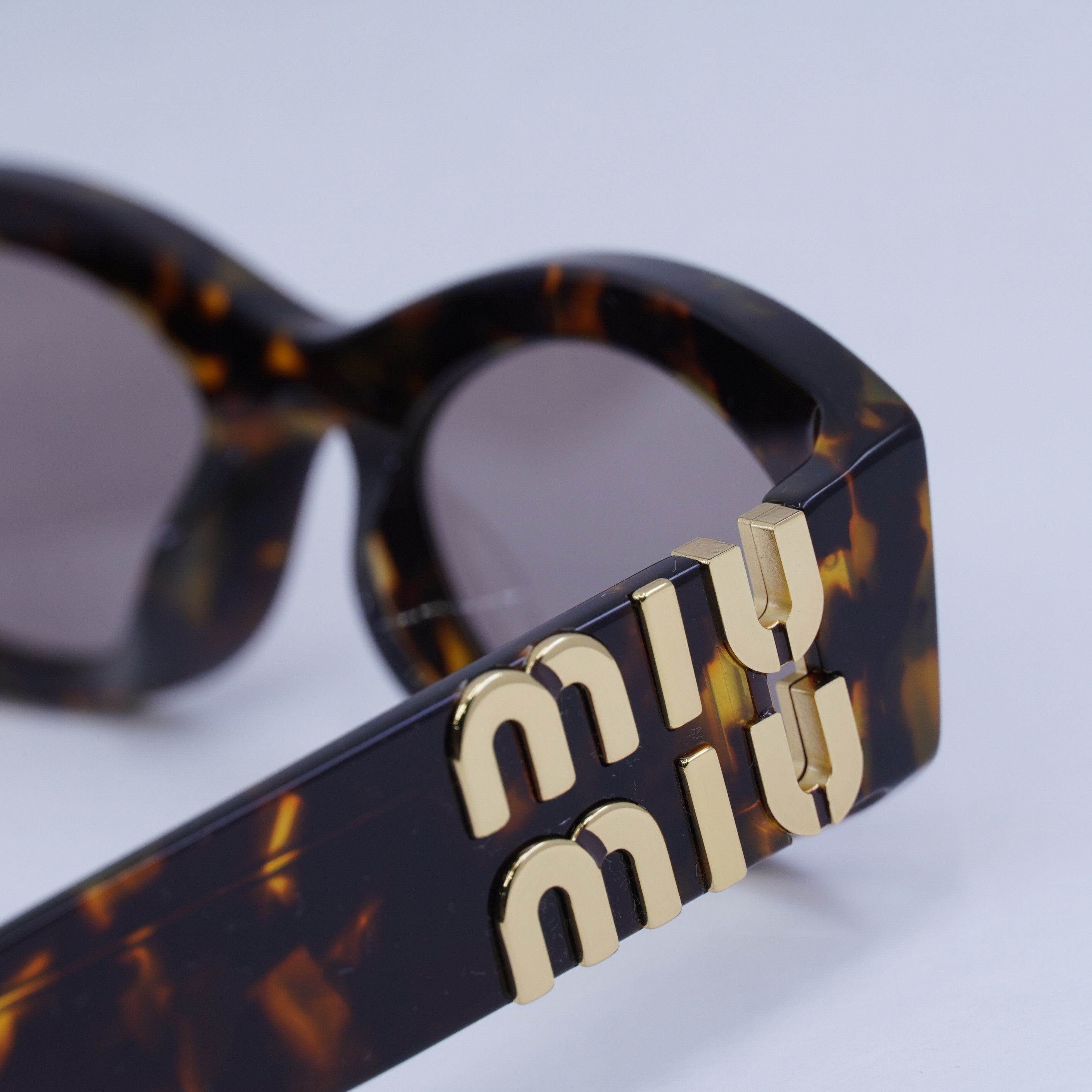 Miu Miu Miu Miu MU11WS 14L20I Sunglasses Havana Oval Frame Size ONE SIZE - 8 Thumbnail
