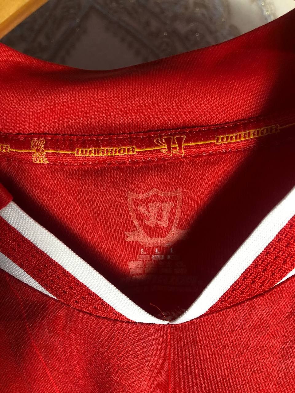 Vintage VERY RARE LIVERPOOL ENGLAND RETRO SOCCER JERSEY BLOKE Y2K Size US L / EU 52-54 / 3 - 5 Thumbnail