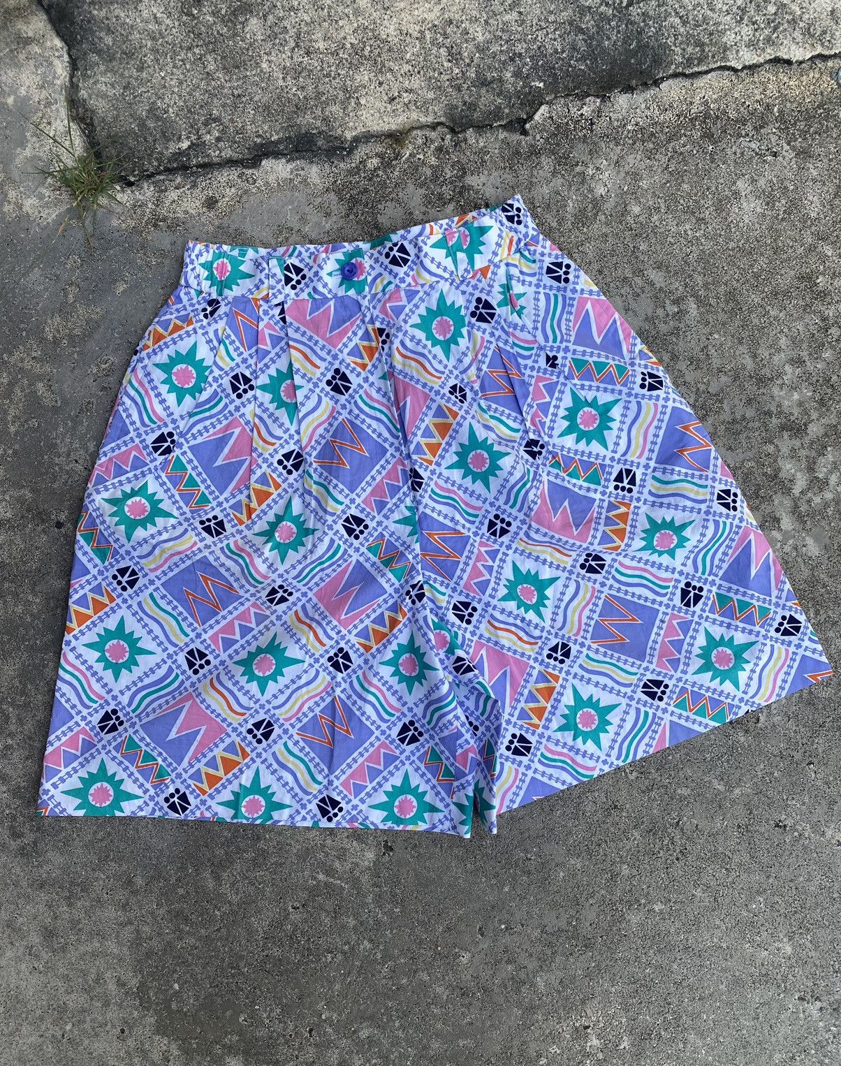 Balenciaga Balenciaga Golf Short Pants (Sample Pants) Size 24" / US 00 / IT 34 - 3 Thumbnail