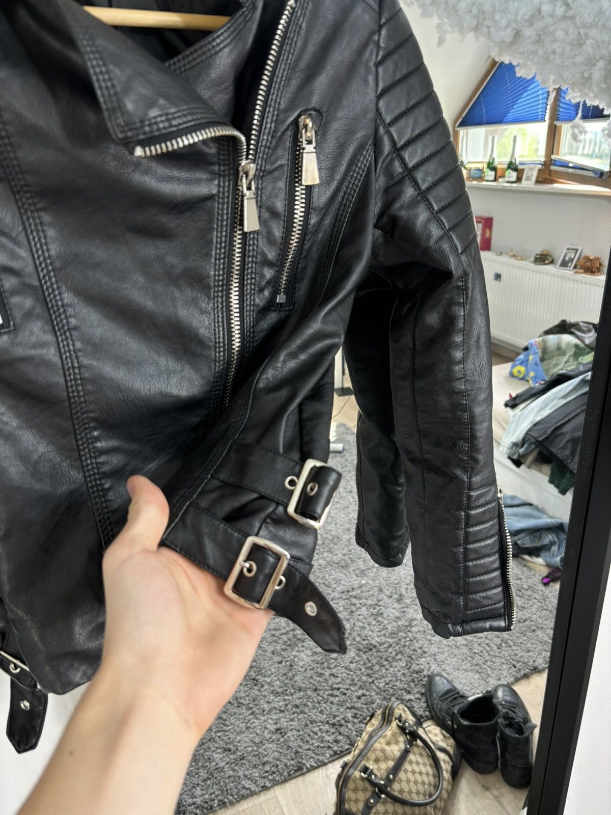Japanese Brand × Vintage 2000s Japan Cropped Washed Leather Bomber Jacket Avant Garde Size US S / EU 44-46 / 1 - 7 Thumbnail