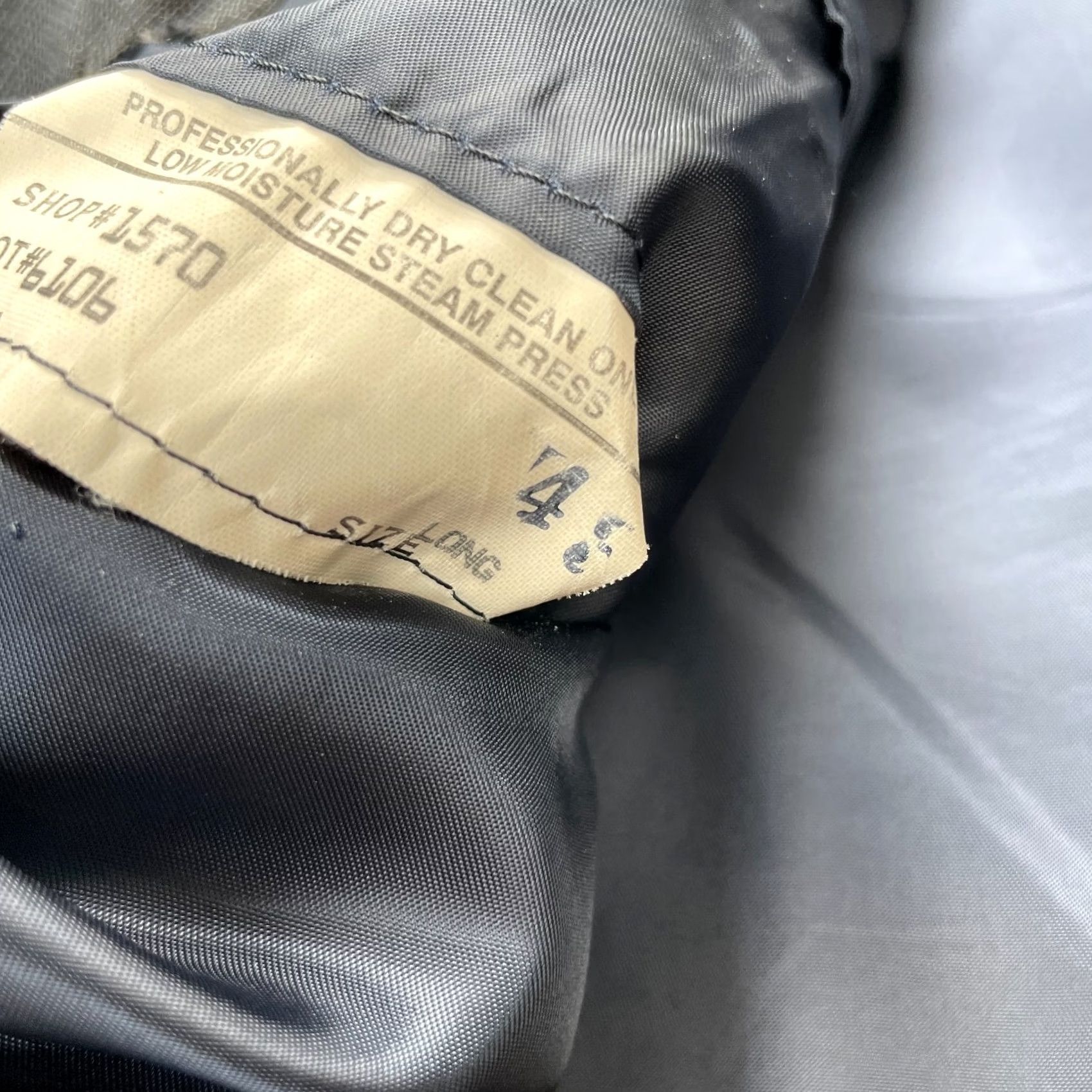 Brooks Brothers Vintage Brooks Brothers Suit Mens 43 Gray Notch Lapel Single Breasted 2 Piece Wool USA Coat Jacket Full Set Clothing Size 46R - 7 Thumbnail