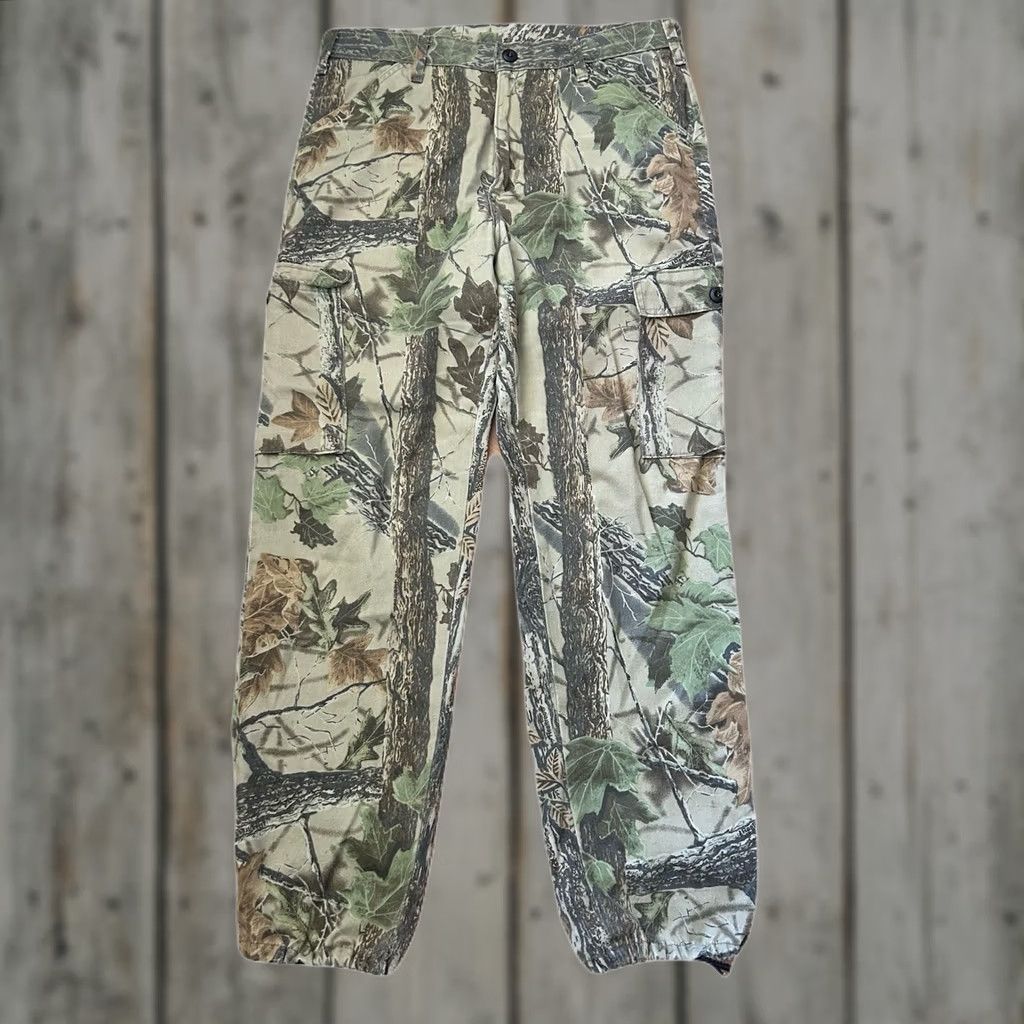Realtree VINTAGE Liberty Realtree camo cargo pants Men's Size M Brown 90s Cargo Pants Size US 31 - 1 Thumbnail