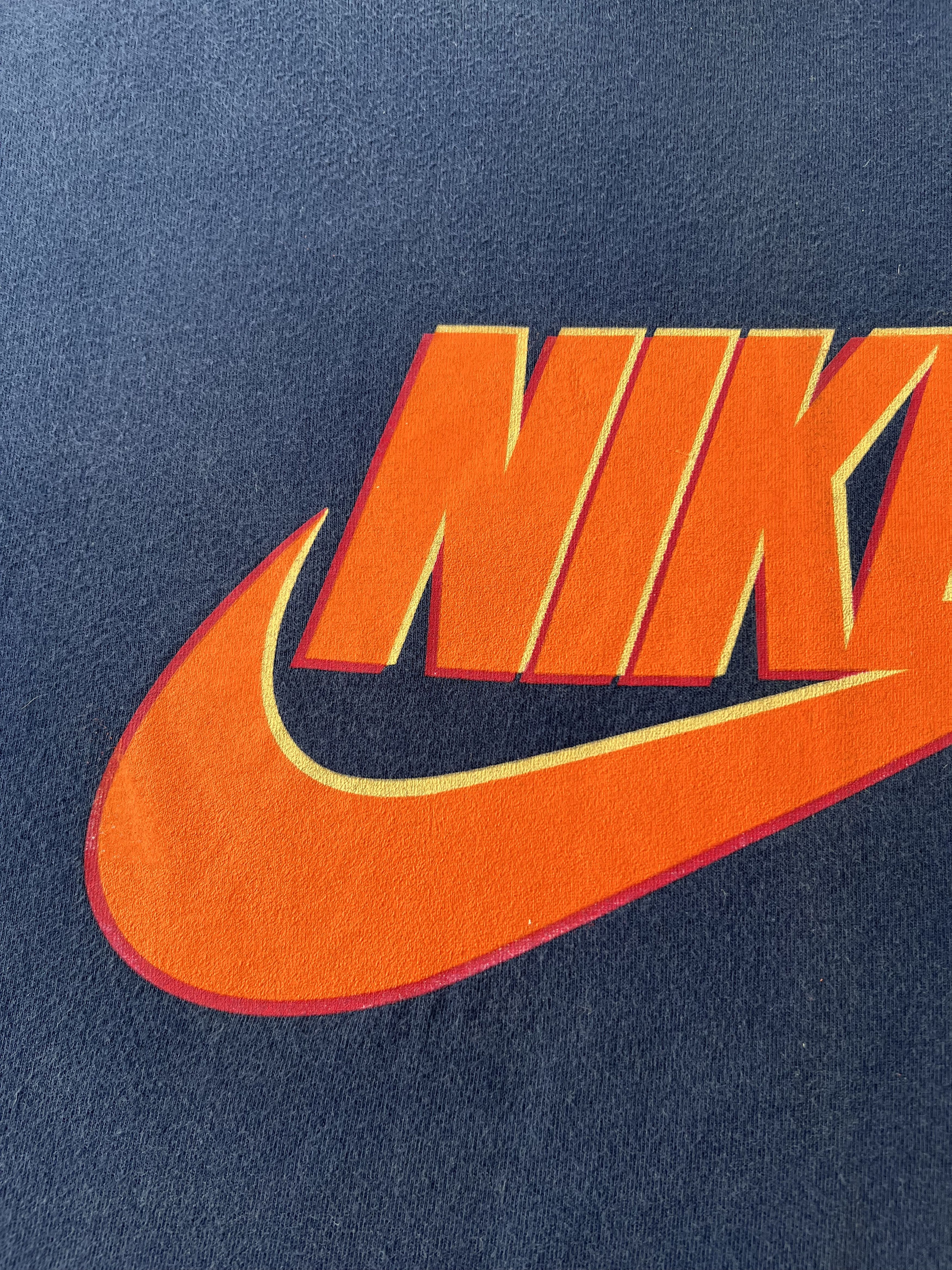 Nike Vintage 90s Nike Blue T-shirt Size US L / EU 52-54 / 3 - 6 Thumbnail