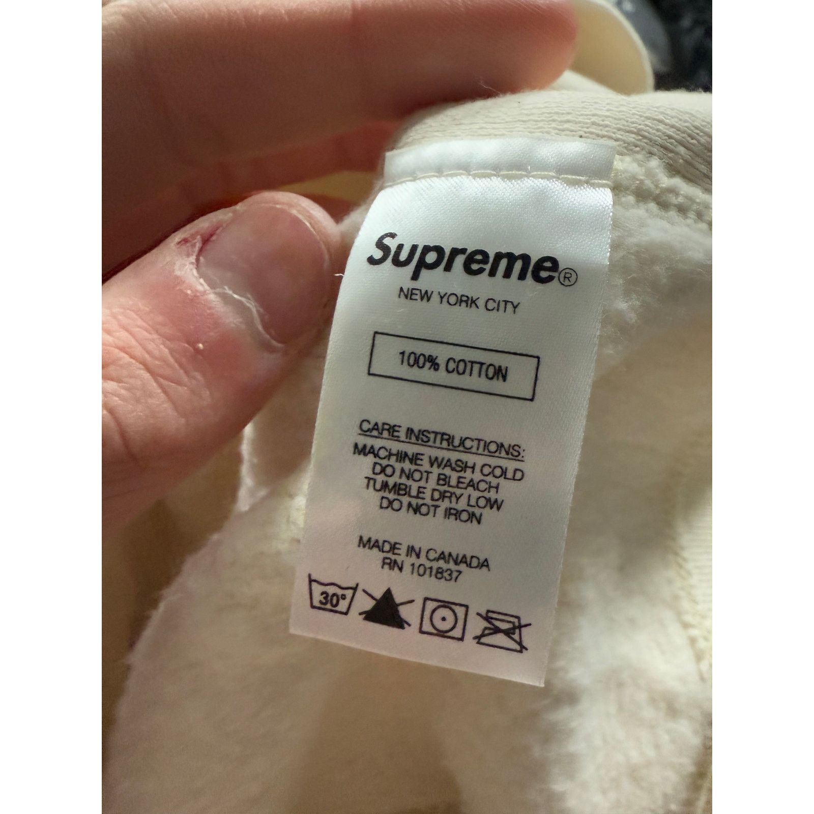 Supreme Supreme Cross Box Logo Hoodie Cream Used Medium Size US M / EU 48-50 / 2 - 5 Thumbnail