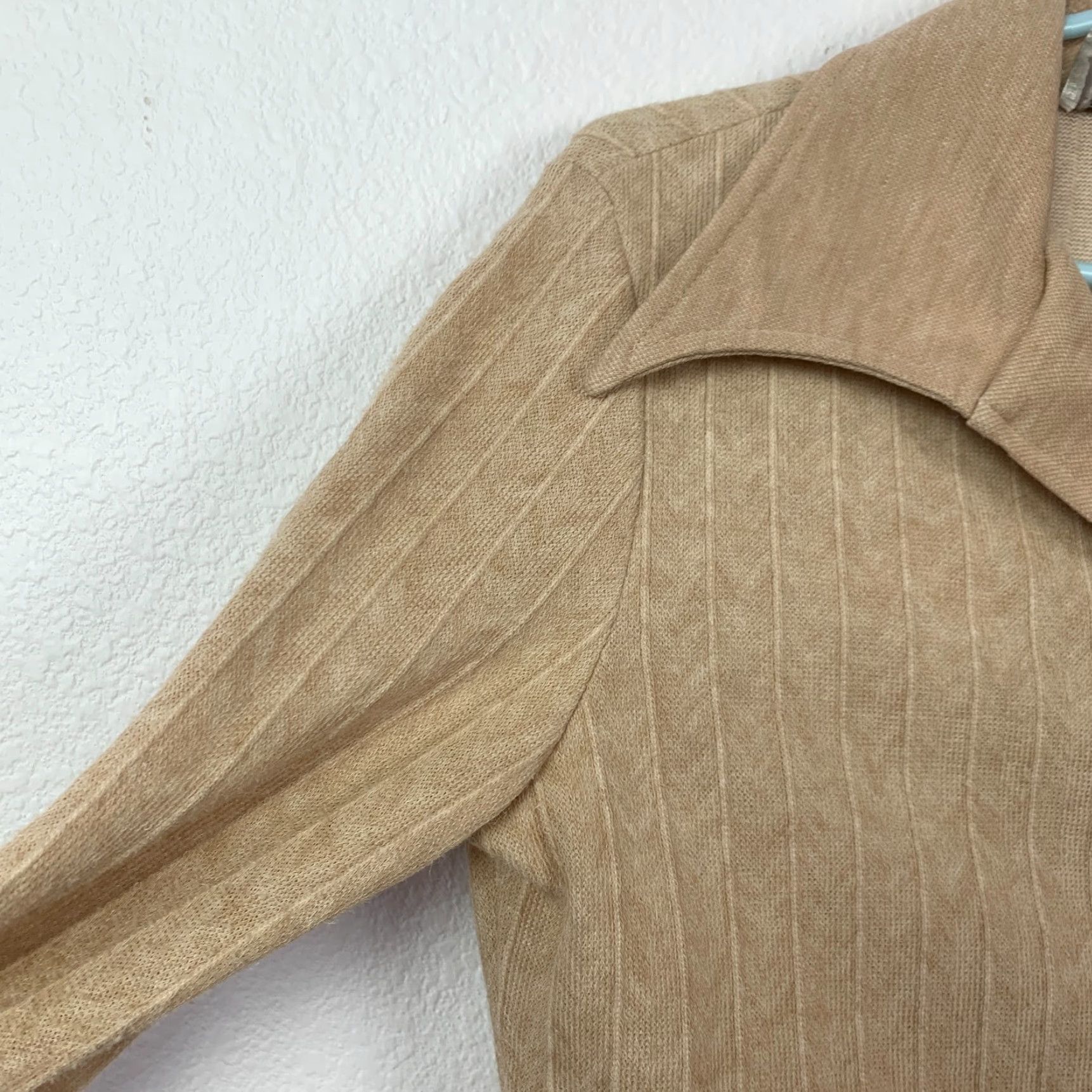 Vintage VINTAGE Empress Of Dallas 60s Chevron Button Up Shirt Skirt Set Womens Chest 38 Brown Tailored 1960s Workwear Mens Womens Size XS / US 0-2 / IT 36-38 - 3 Thumbnail