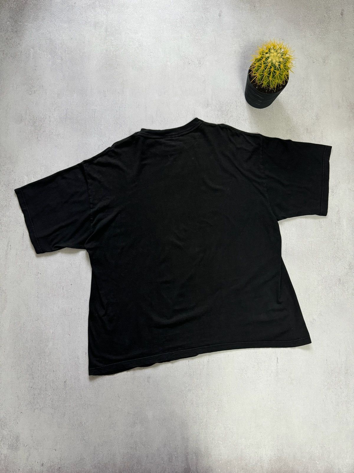 Vintage Vintage Black Panther T Shirt Baggy 70s USA American Size US XL / EU 56 / 4 - 8 Thumbnail
