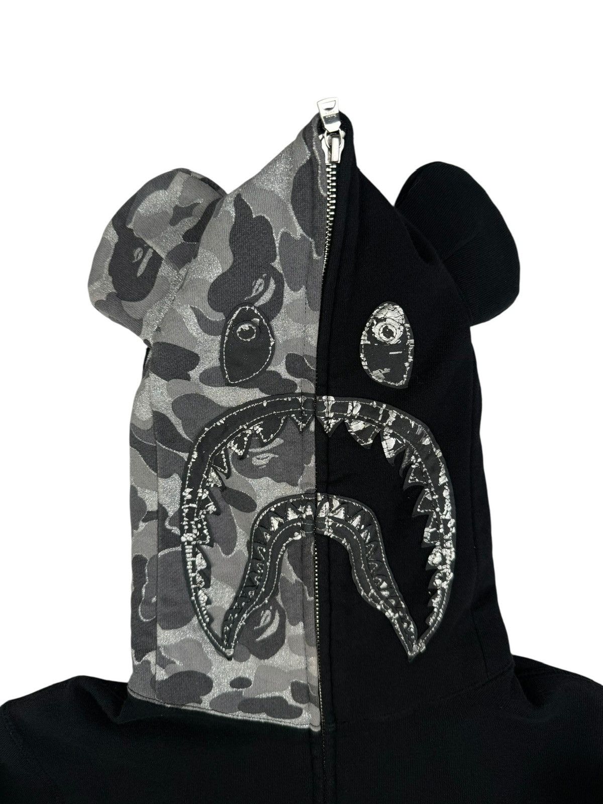 Bape Medicom Toy Bearbrick x Bape hoodie Size XS / US 0-2 / IT 36-38 - 3 Thumbnail