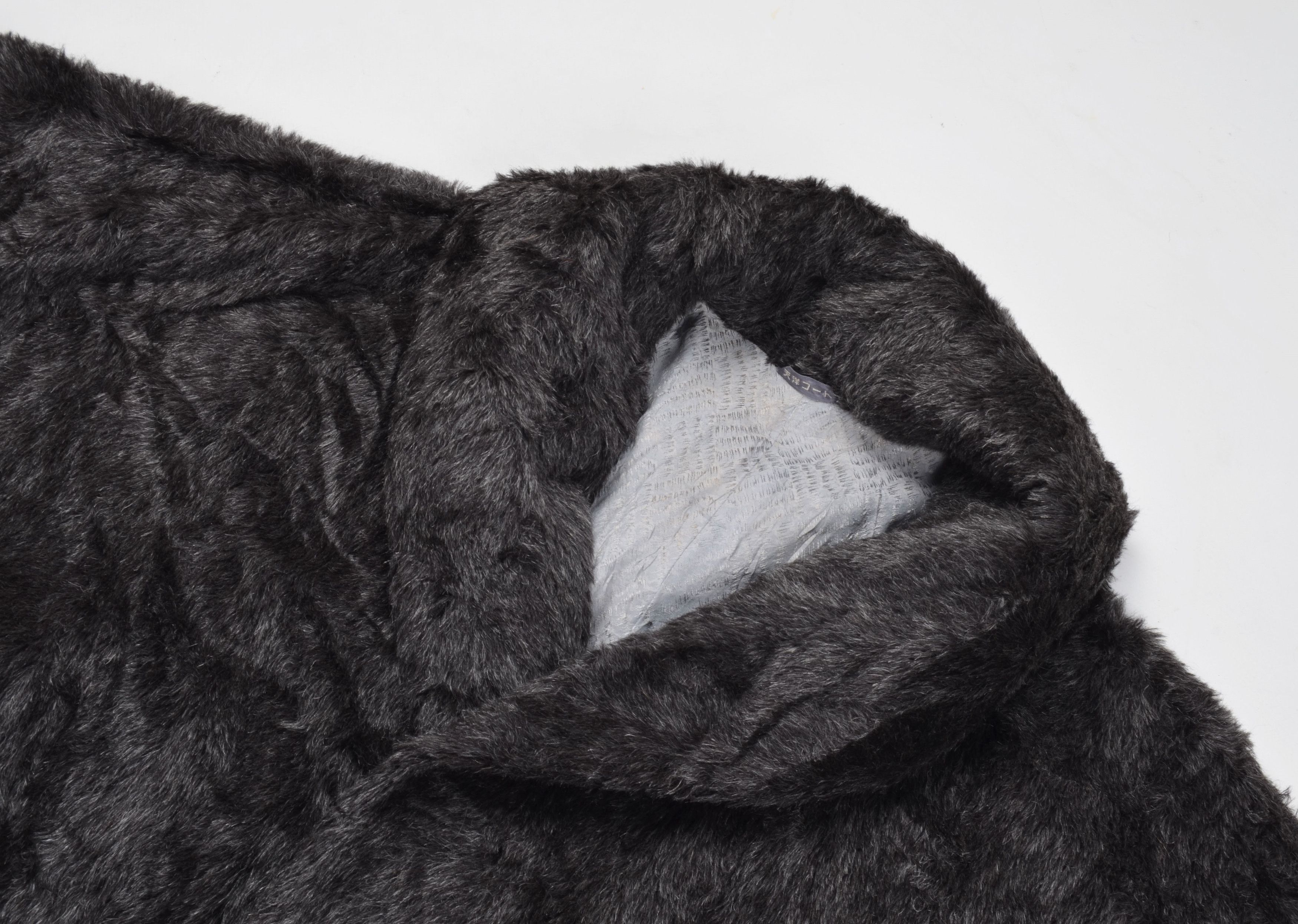 Japanese Brand Vintage Japanese 80's Faux Fur Oversized Mob Wife Coat Size ONE SIZE - 5 Thumbnail