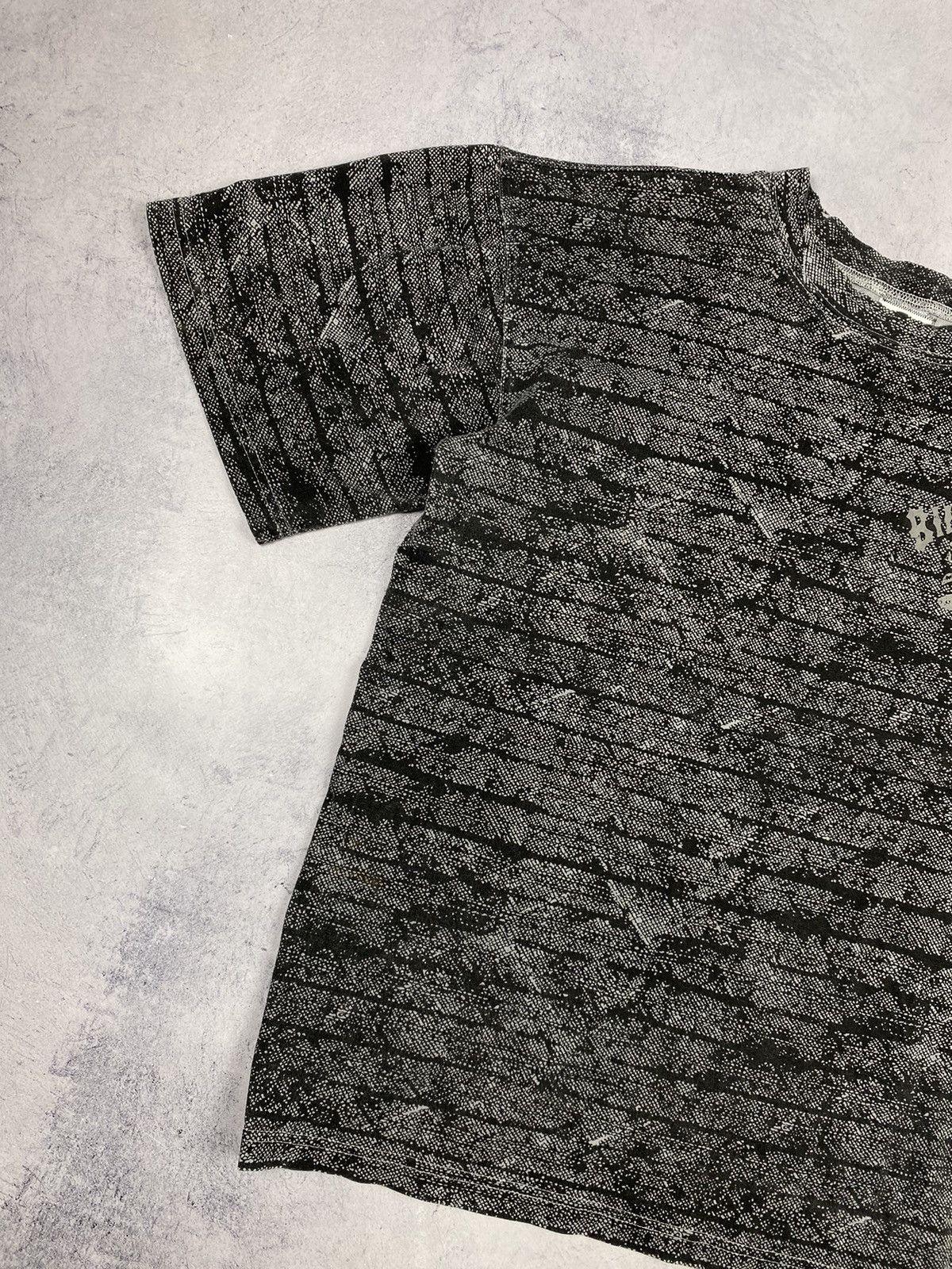 Billabong Vintage 00s Billabong Surf Surfing Y2K Tee Size US L / EU 52-54 / 3 - 4 Thumbnail