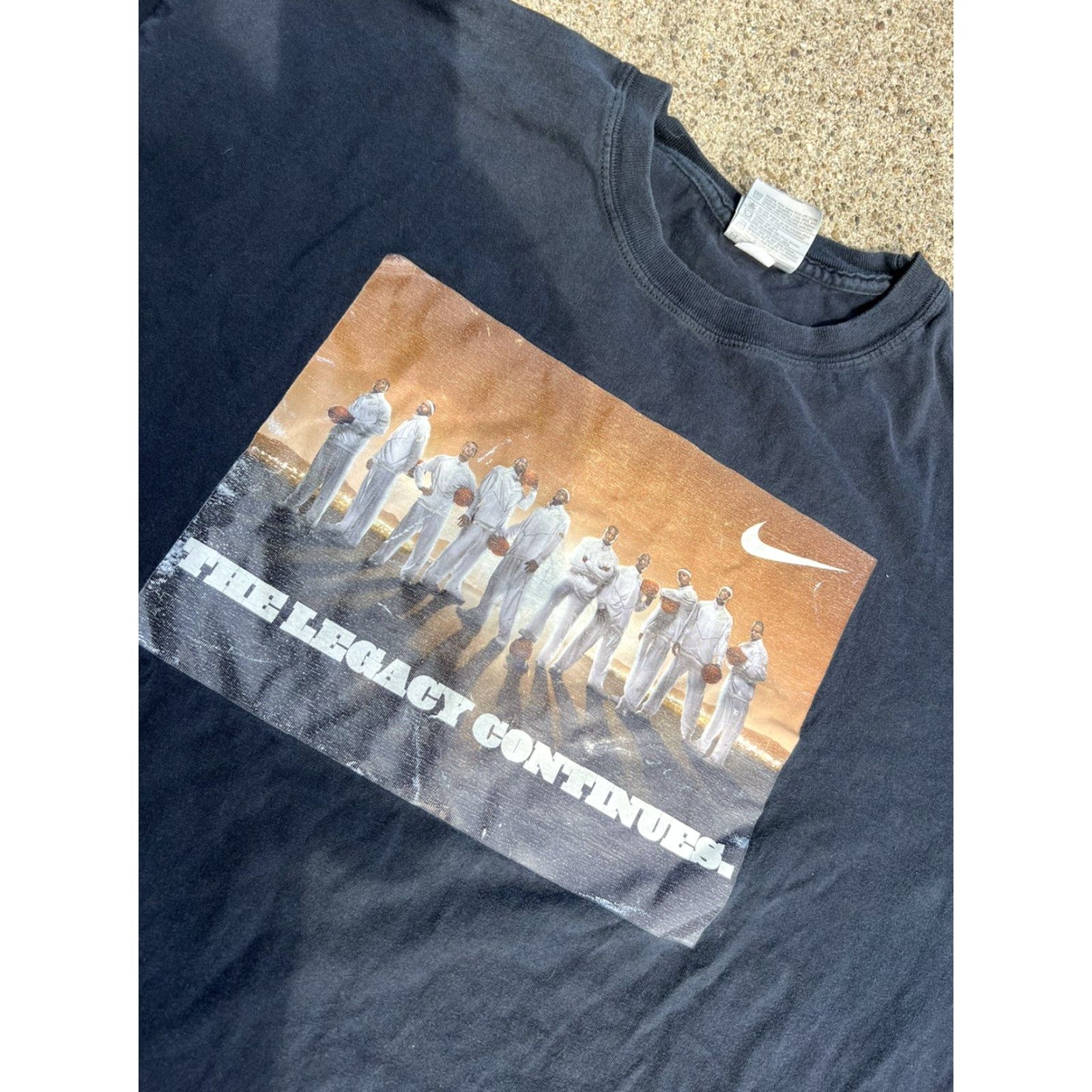Nike VINTAGE Nike Air Force T-Shirt XXL Black Kobe Lebron 25 The Legacy Continues Nike Air Sports Basketball Mens Shirt Size US XXL / EU 58 / 5 - 4 Thumbnail