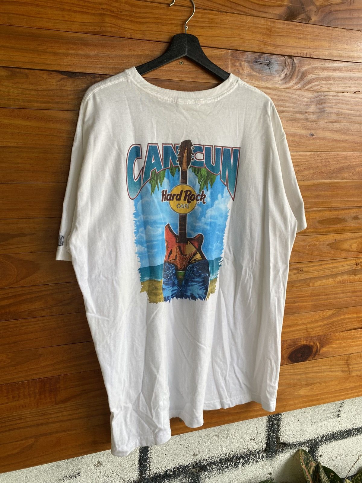 Hard Rock Cafe Vintage 1990s Hard Rock Cafe Cancun T-Shirt White XX-Large Size US XXL / EU 58 / 5 - 5 Thumbnail